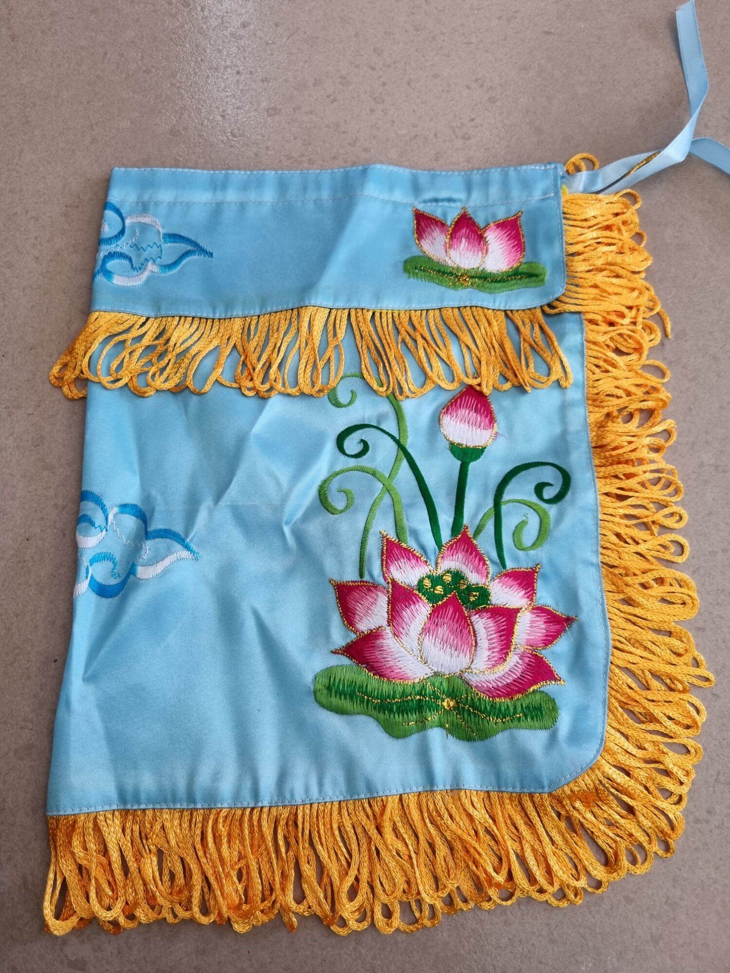 ÁO CHOÀNG TƯỢNG MẸ QUAN ÂM