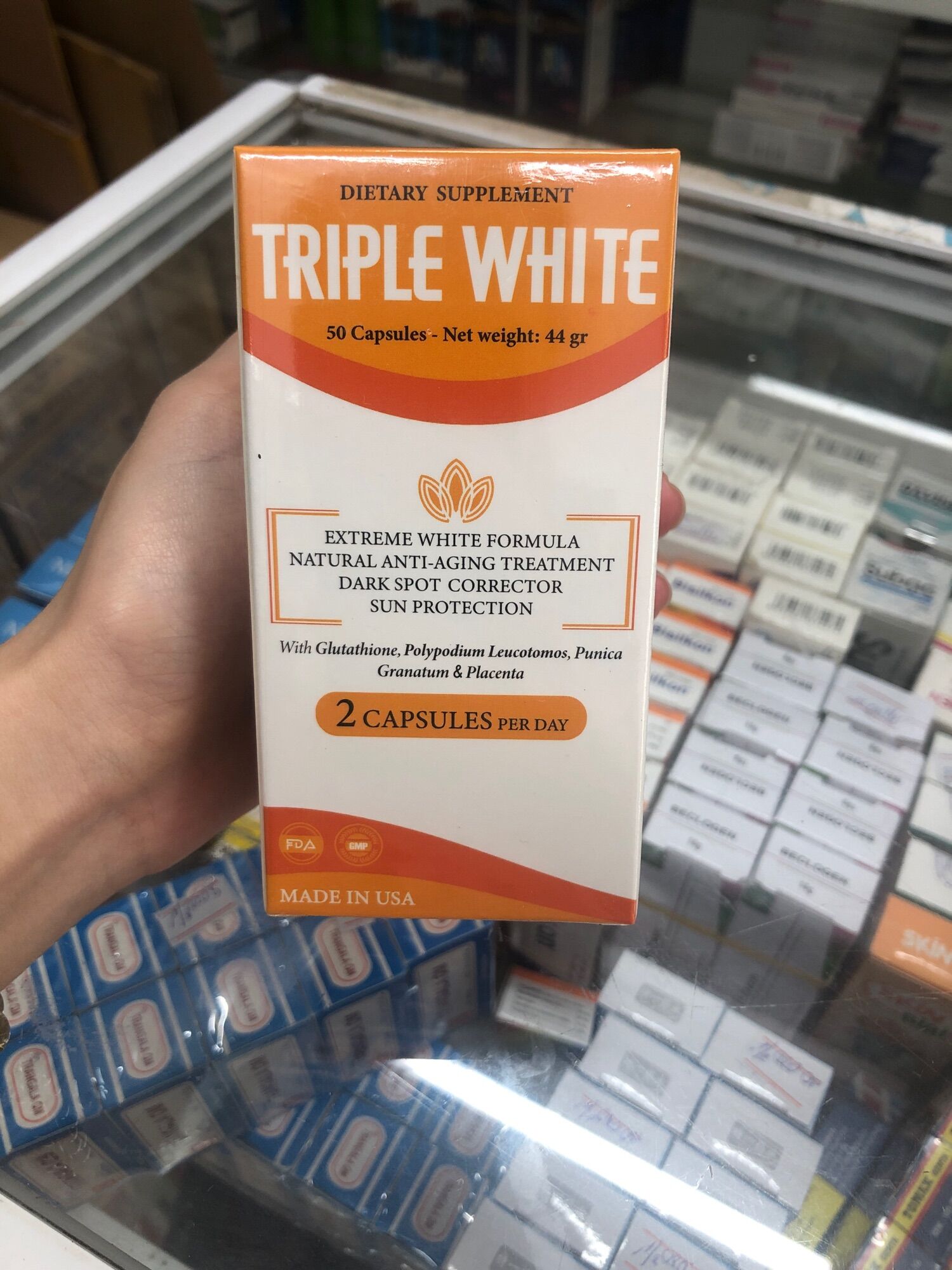 Triple white chống nắng trắng da ngừa nám