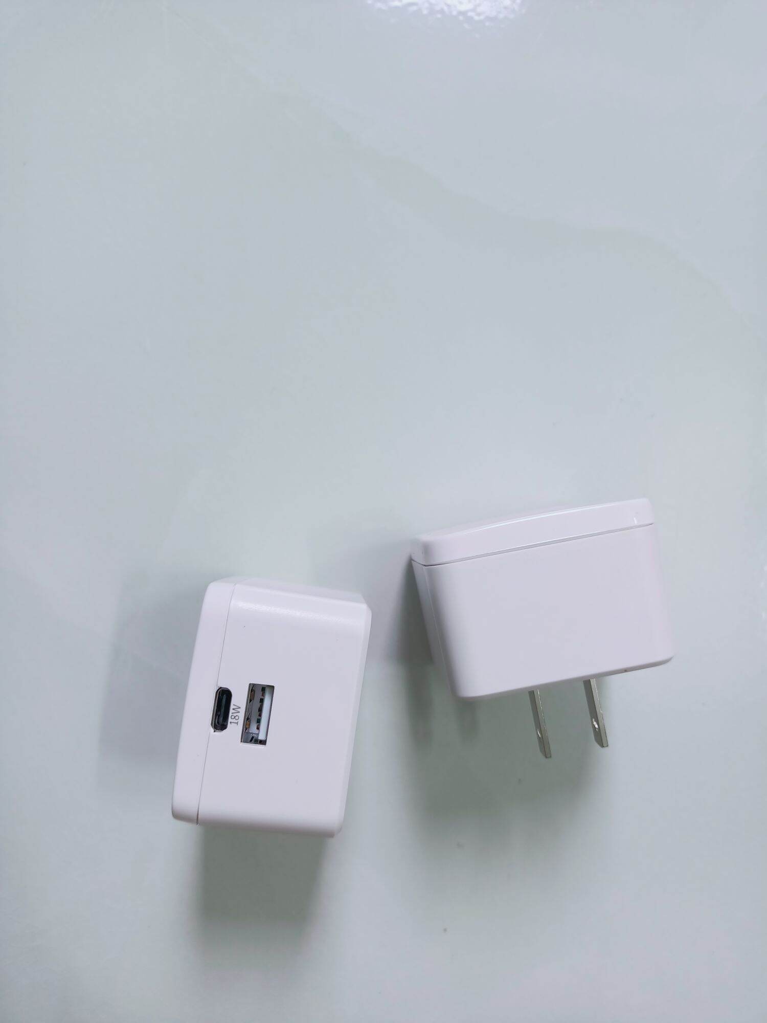 Cốc sạc nhanh Philips chính hãng, 2 cổng ra usb và type c
