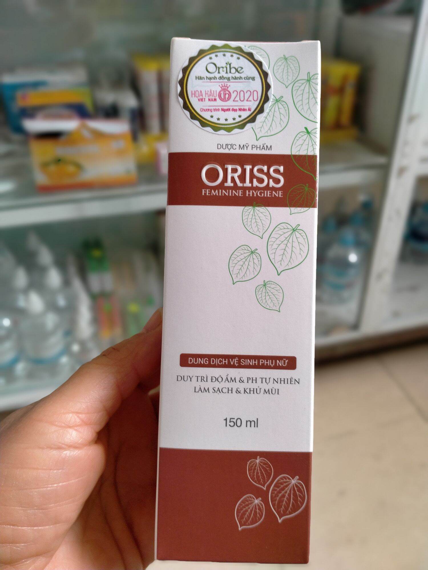 ORiss dung dịch vệ sinh phụ nữ chai 150ml