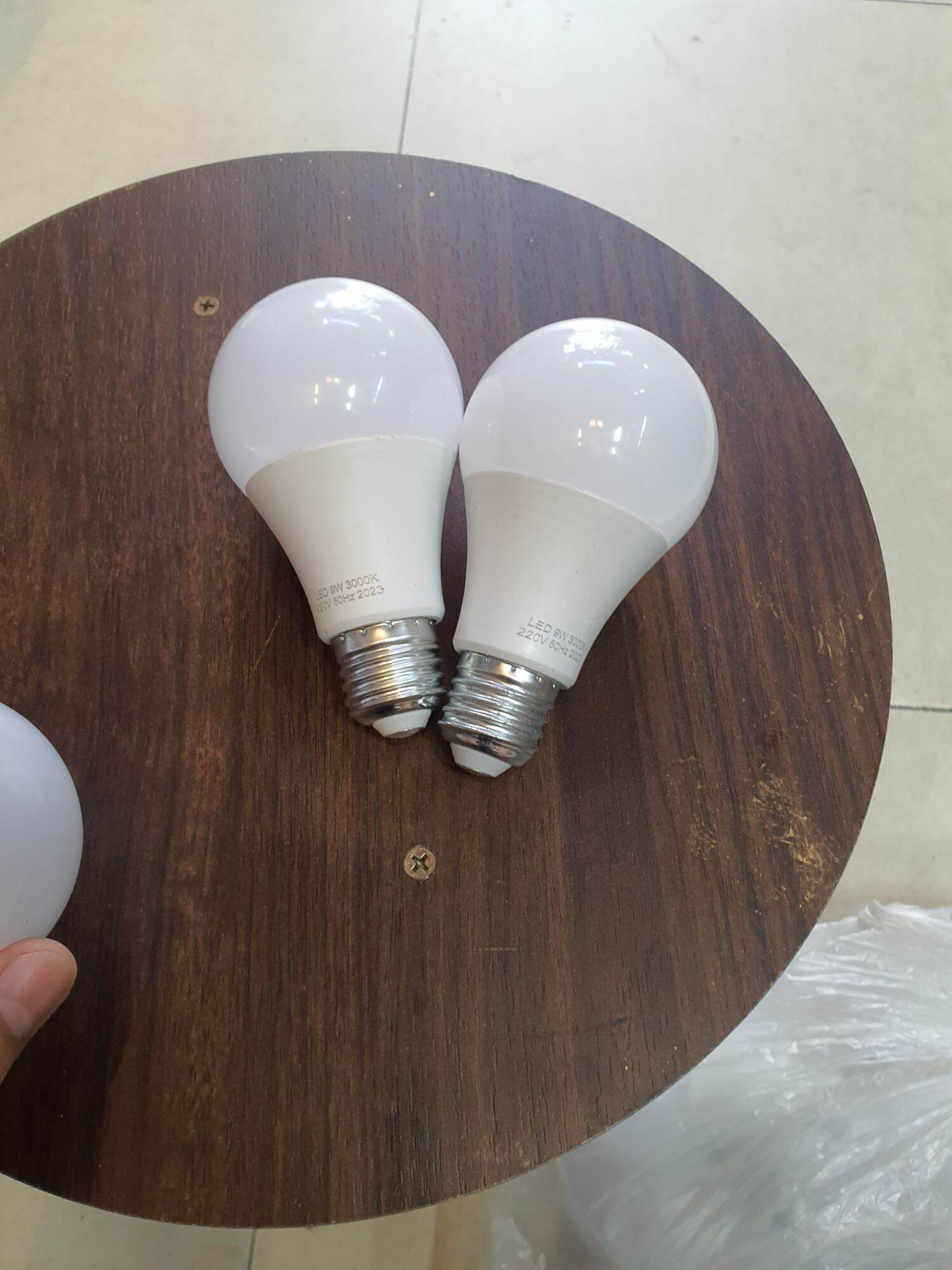 Bóng led búp 9w đui e27 phổ thông