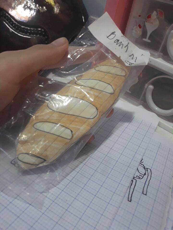 Squishy giấy bánh mì