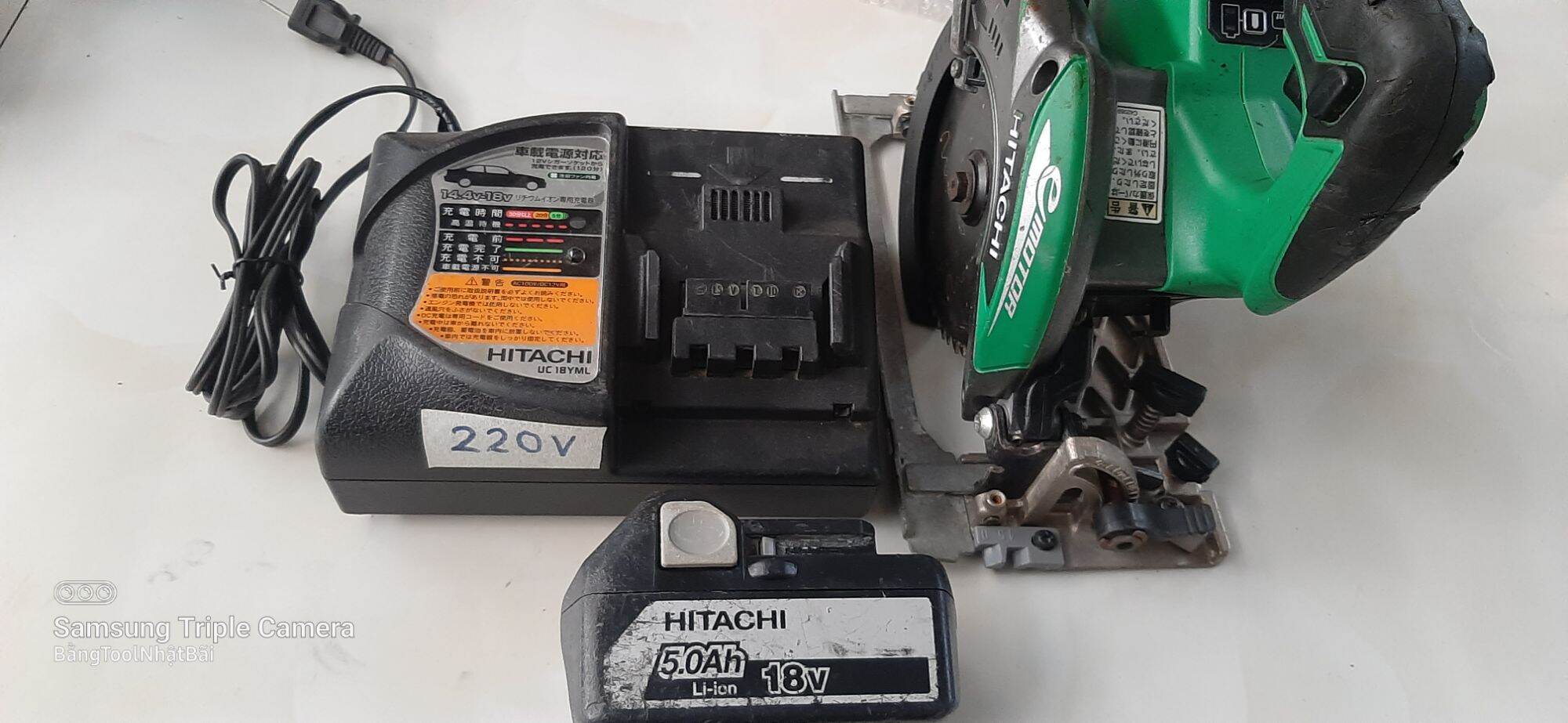 Cưa đĩa hitachi 18v nhật bãi