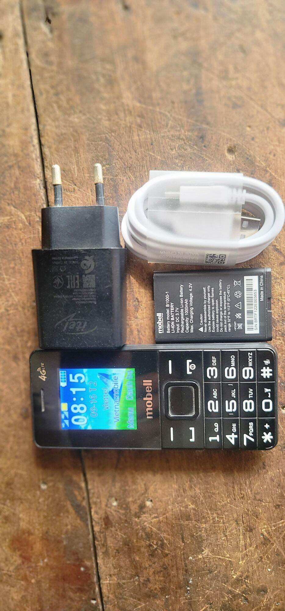 Điện thoại Mobell Model:M239 hổ trợ sim sóng 2G,3G,4G,đặc biệt là 4G,củ đã qua sử dụng, full tốt hết