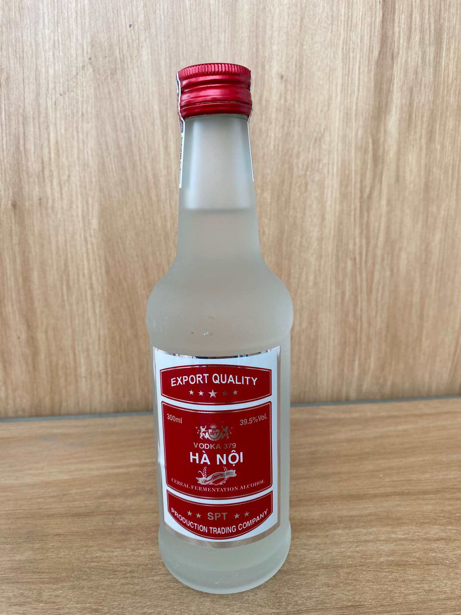 Rượu Vodka 379 Hà Nội Chai Nhỏ 39.5% 300ml -Nhãn Đỏ
