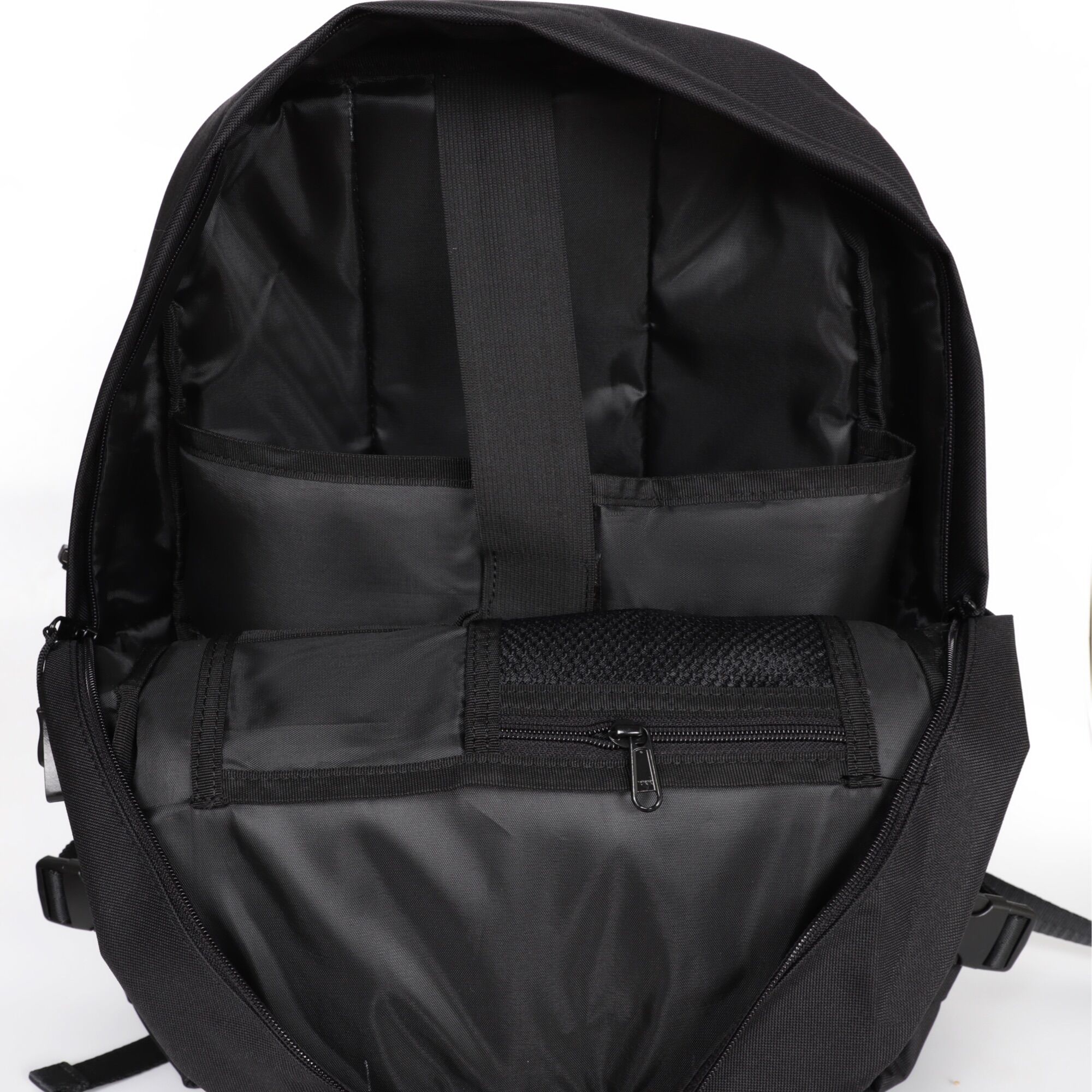 Balo : M.O.L KIZ backpack