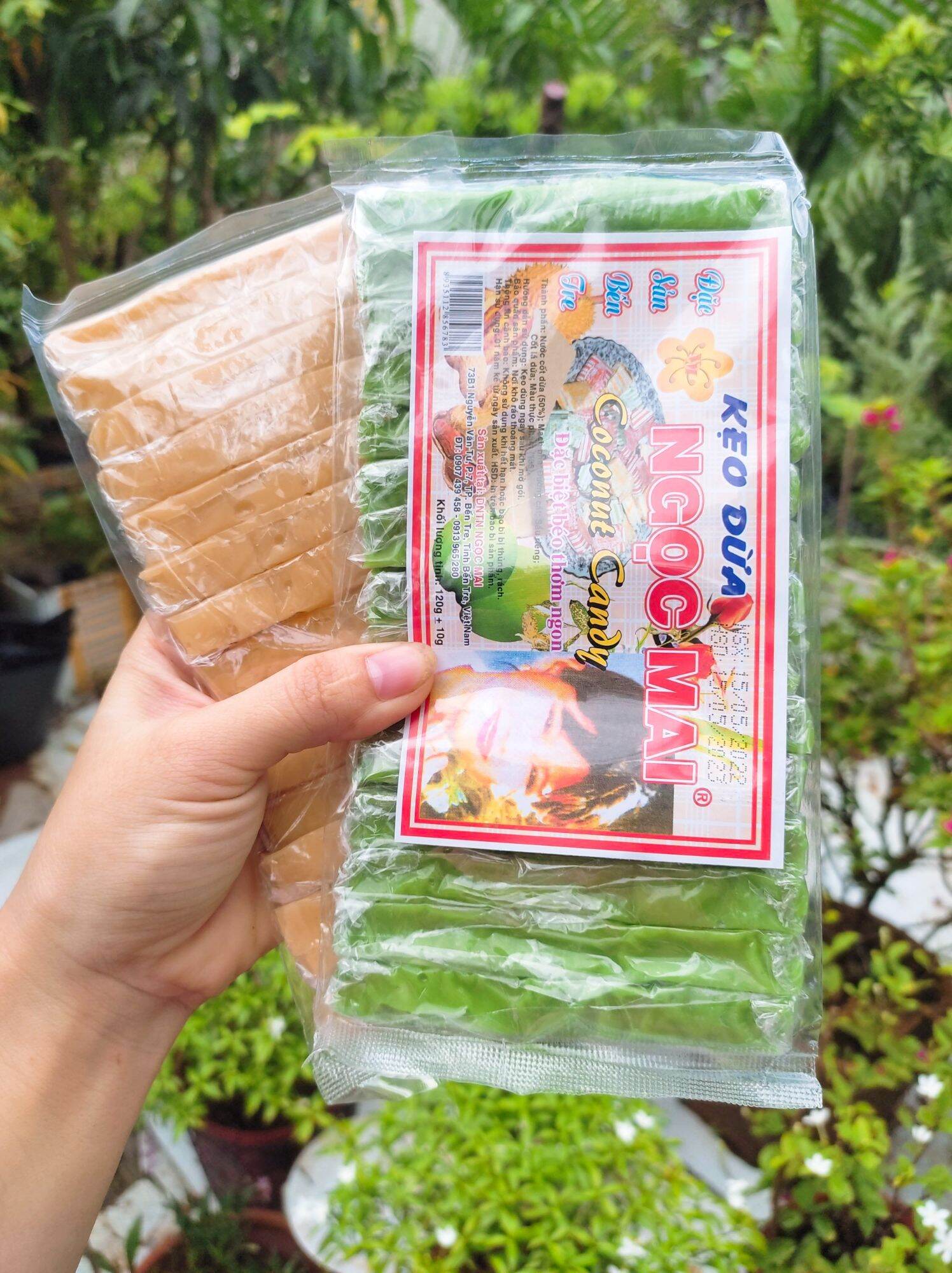 Kẹo dừa que tuổi thơ Ngọc Mai 150g ( kẹo dừa sầu riêng, kẹo dừa lá dứa, kẹo chuối tươi)