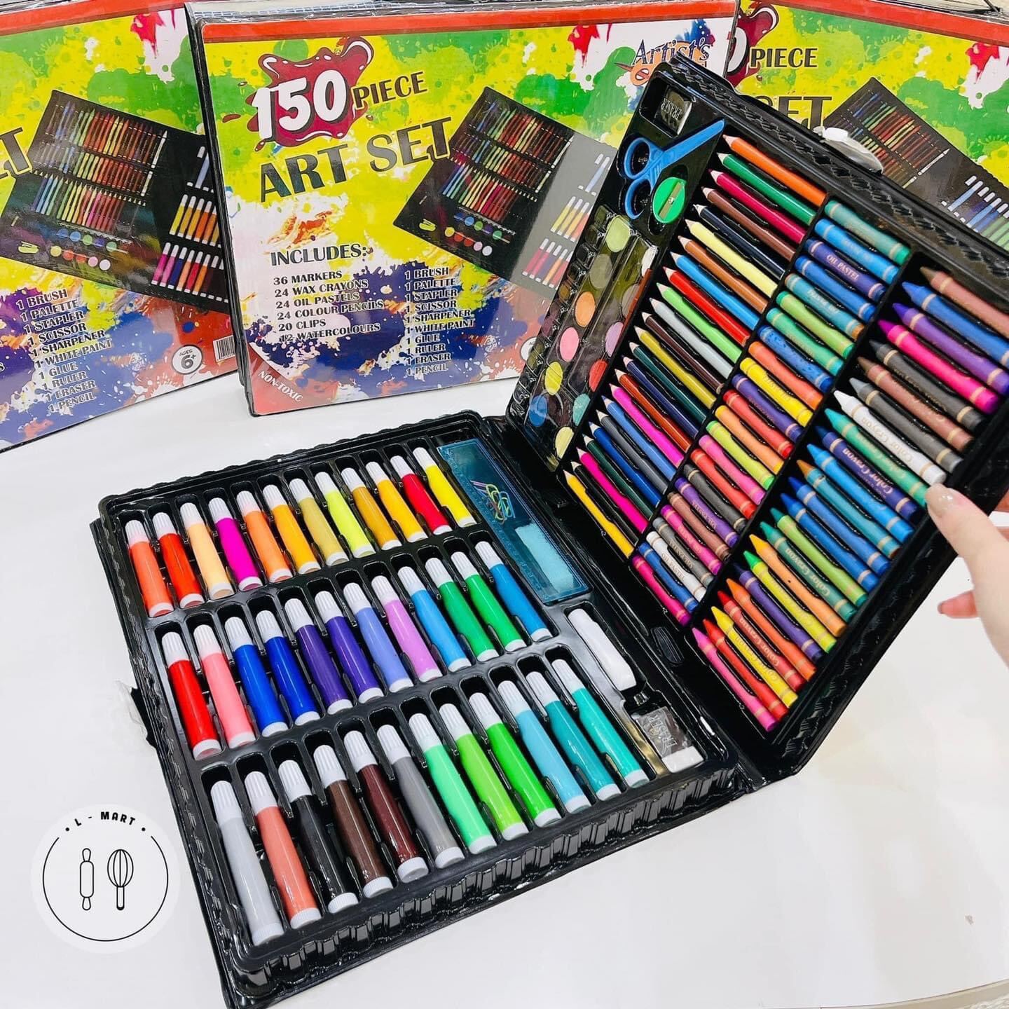 Hộp bút màu 150 chi tiết