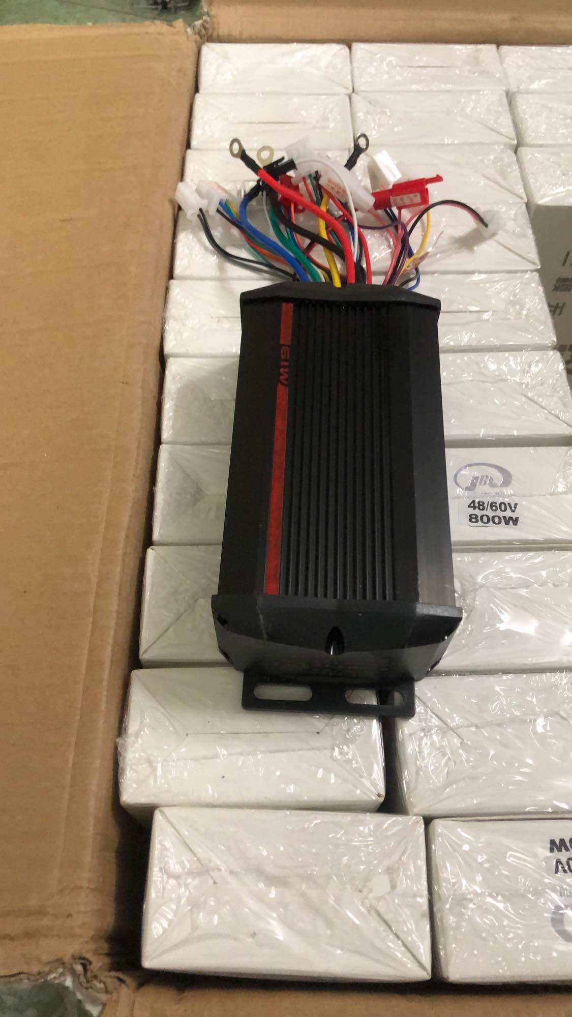 Ic đen chỉ đỏ 800w 48v đến 84v hổ trợ lắp