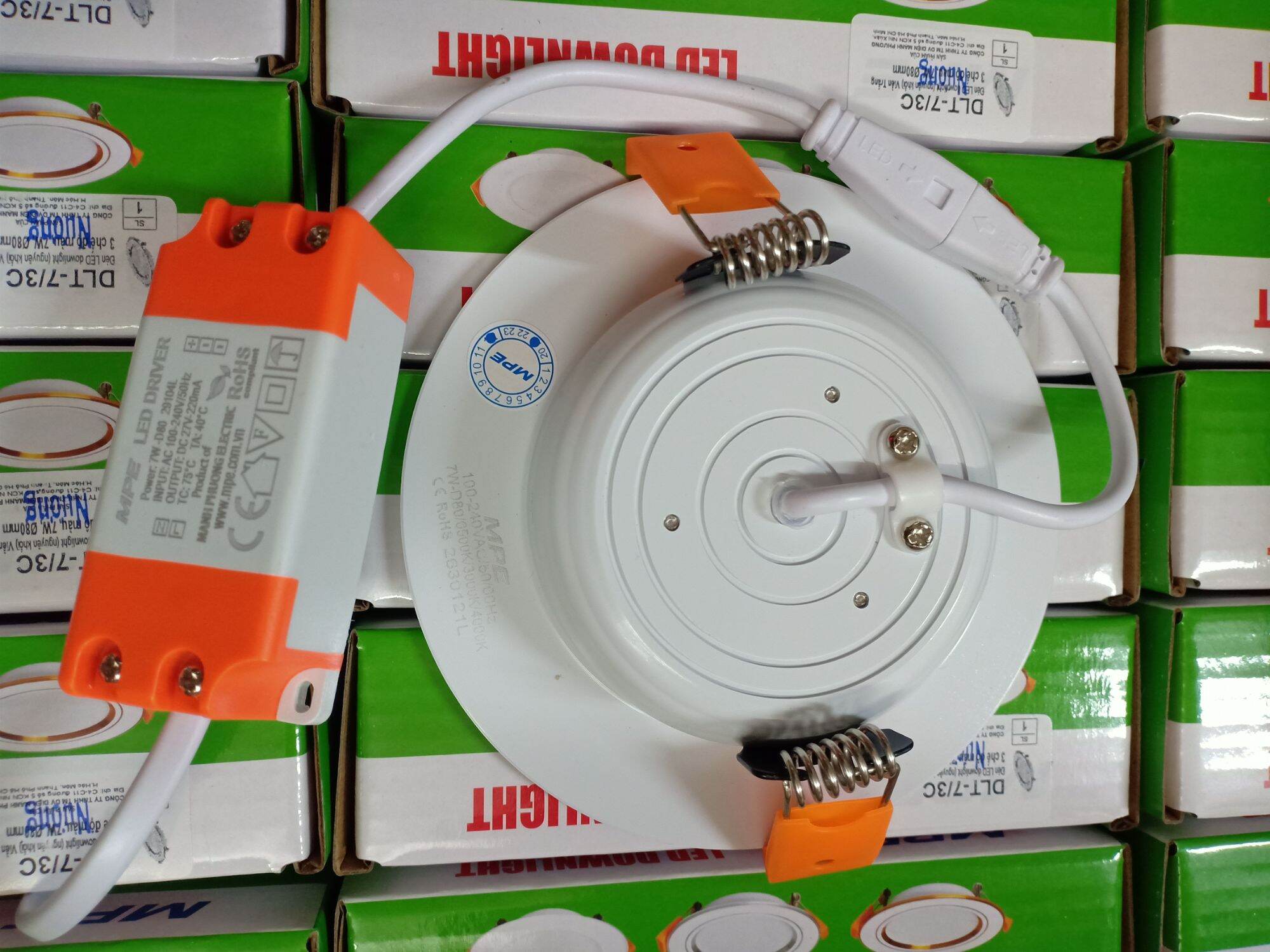 Led âm trần 7W d90 3màu MPE