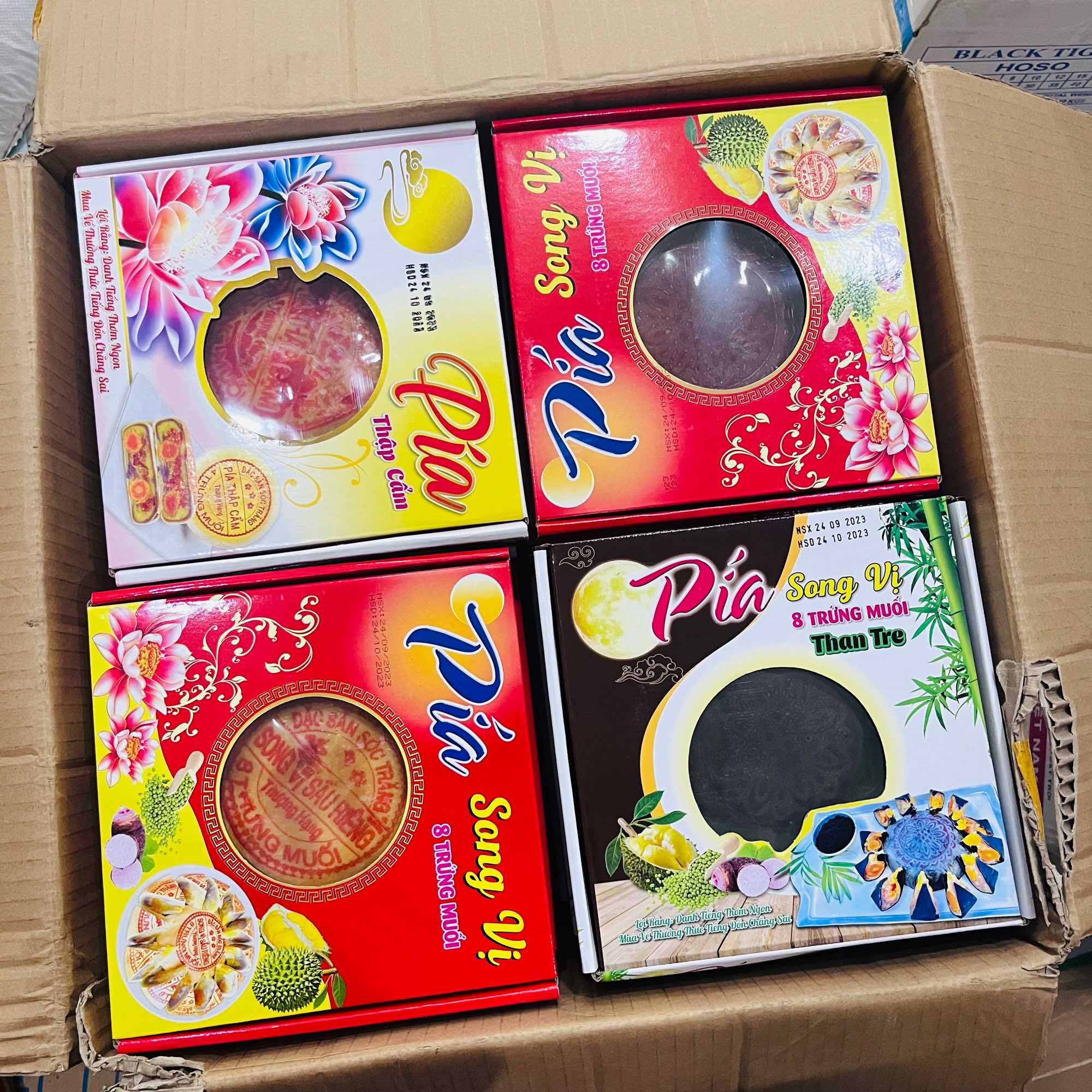 COMBO 4 HỘP BÁNH PÍA ĐỦ LOẠI SIÊU NGON - HỘP 1 BÁNH 500G- 550G 8 TRỨNG MUỐI - QUÀ TẶNG TRUNG THU