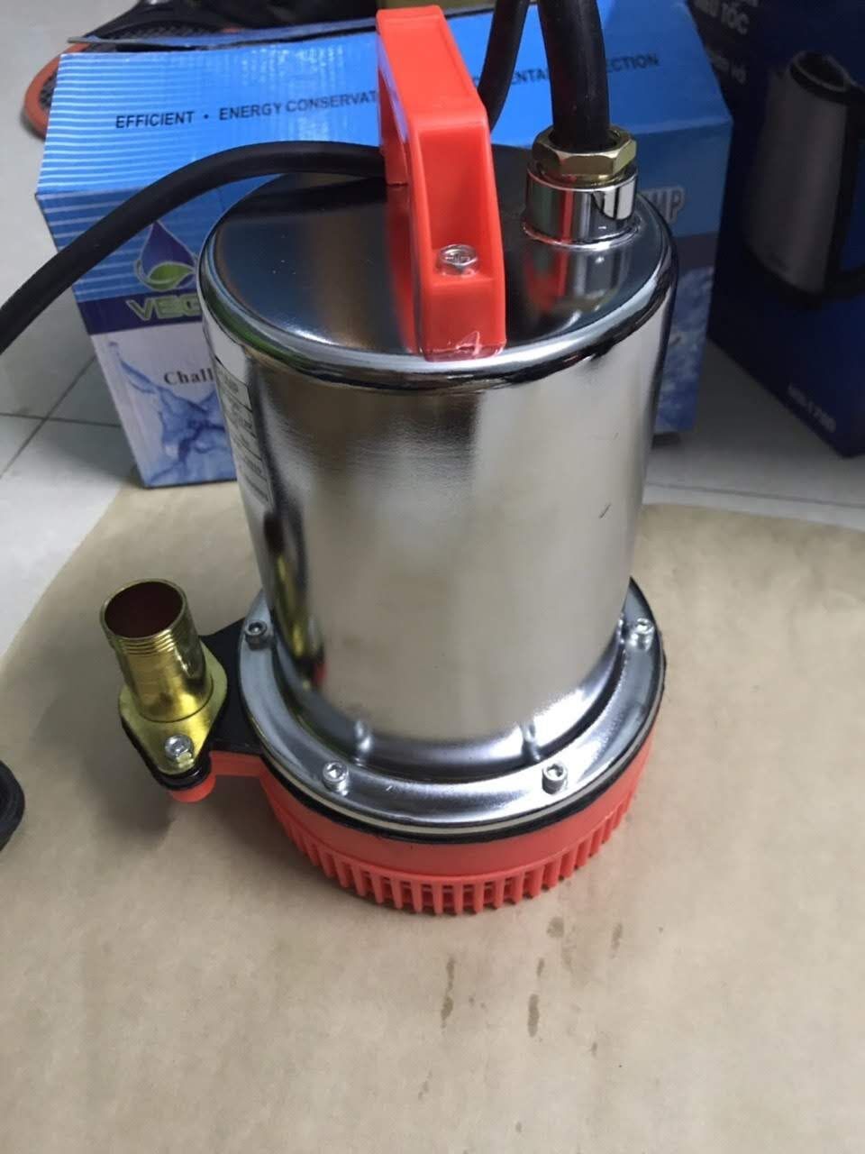 máy bơm nước tõm 12V loại 1