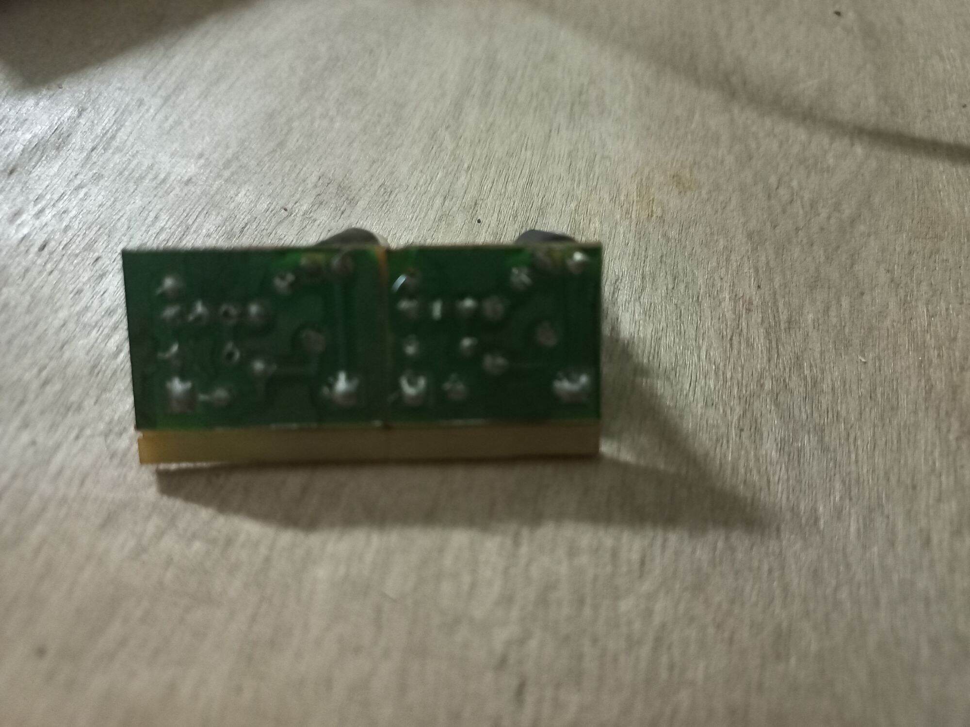 Mạch báo sạc đầy bình 12v (x2 cái)