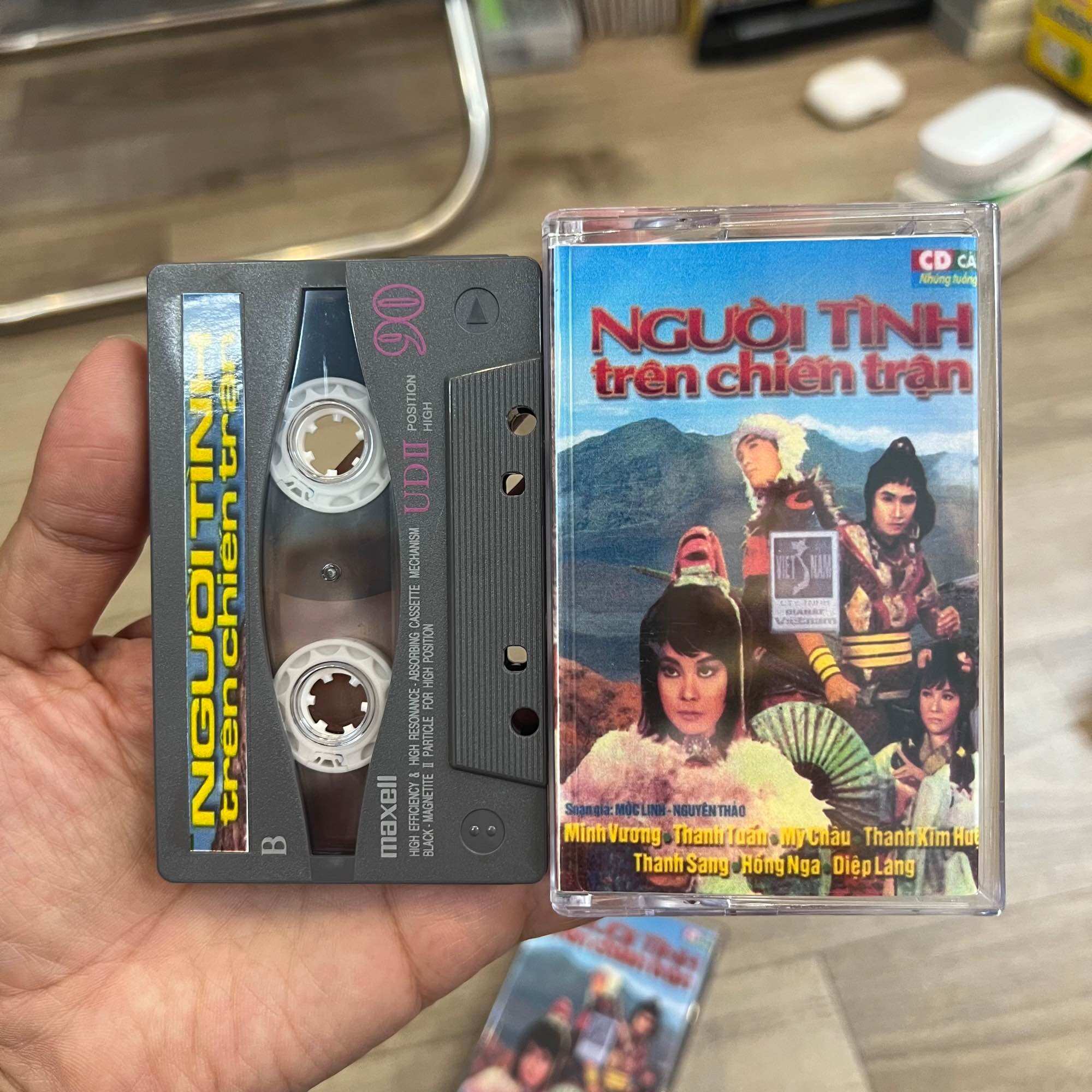 Băng cassette: Vở cải lương "Người tình trên chiến trận"