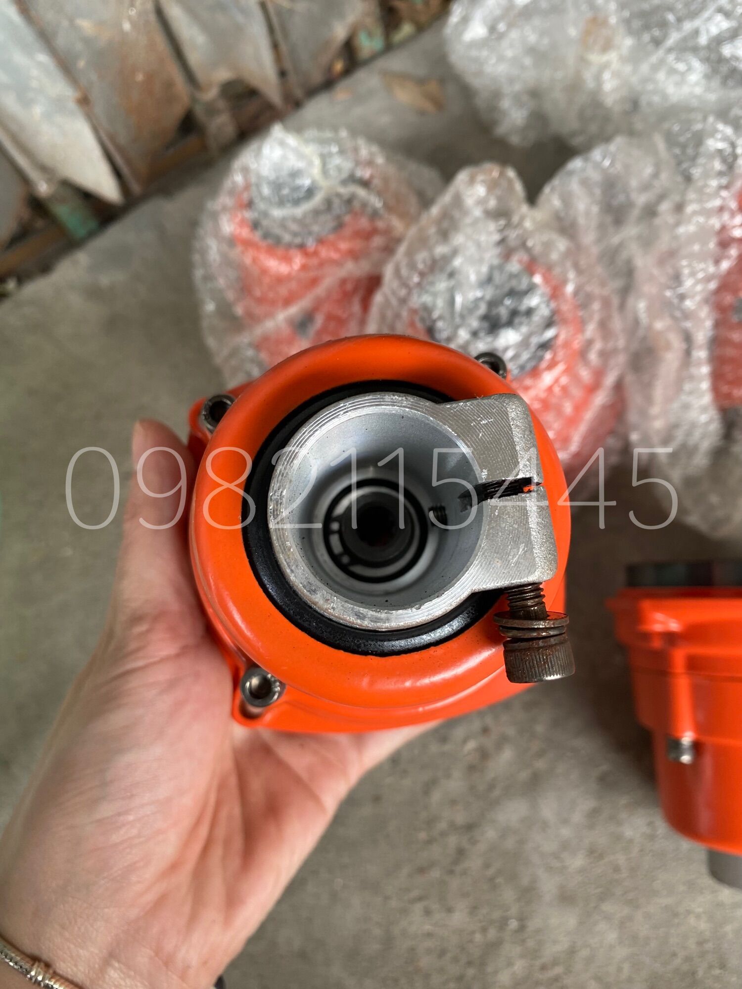 Bắp Chuối 143, Tum Máy Cắt Cỏ 143/541 (28mm/9)