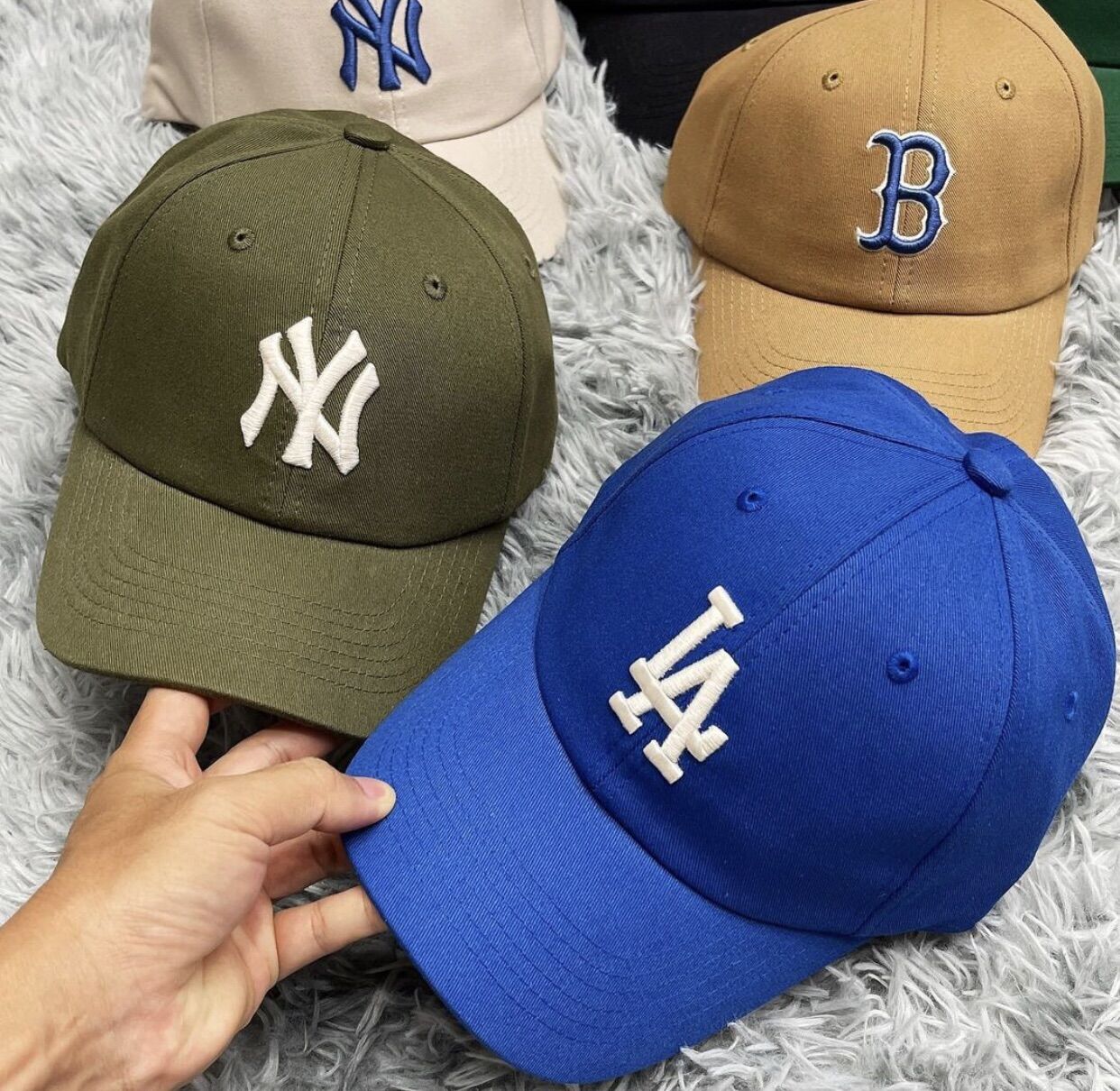Mũ MLB full màu ( hàng xuất chuẩn)