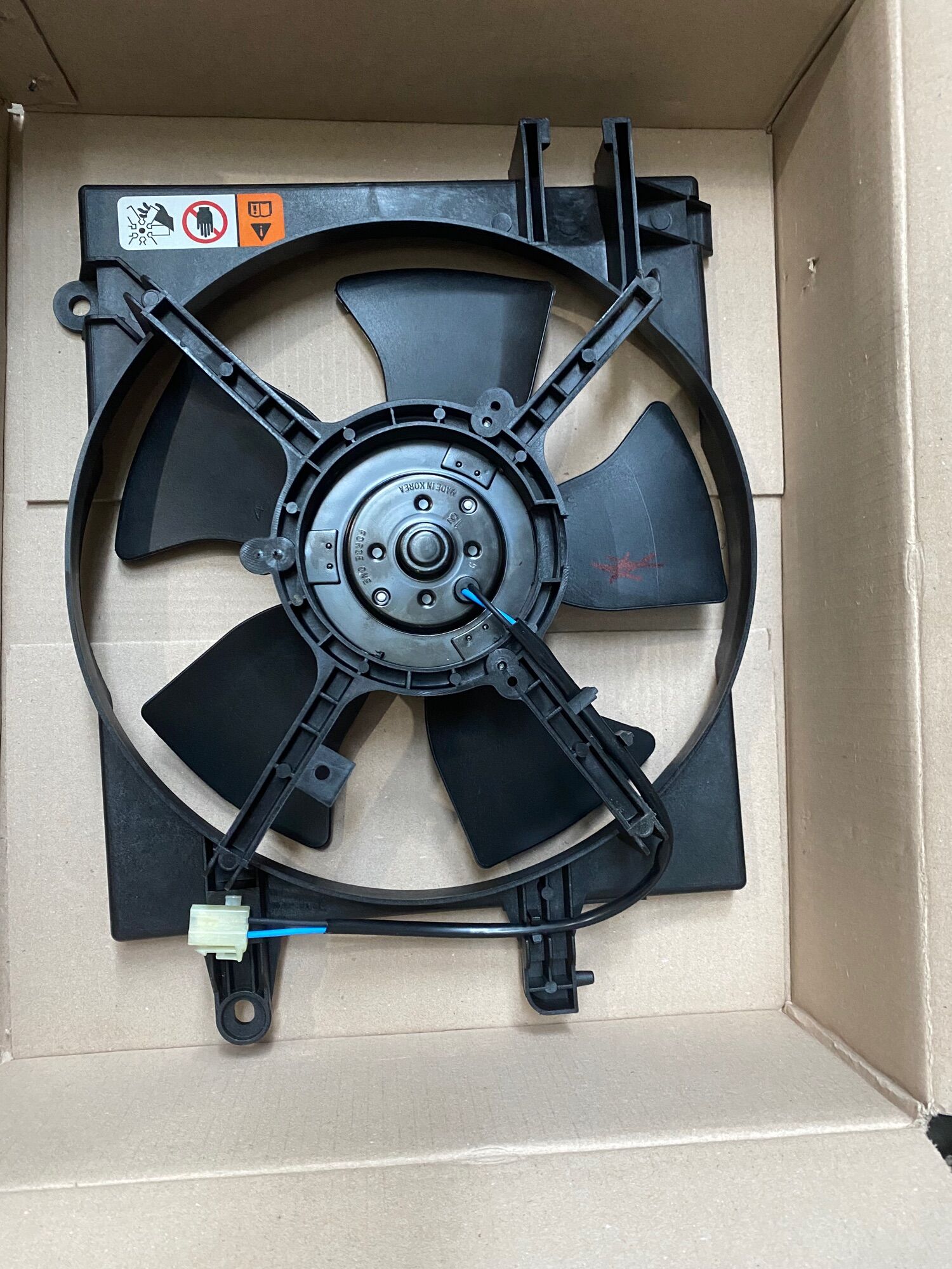 Cụm quạt làm mát két nước và giàn nóng vị trí đầu xe Matiz,Spark