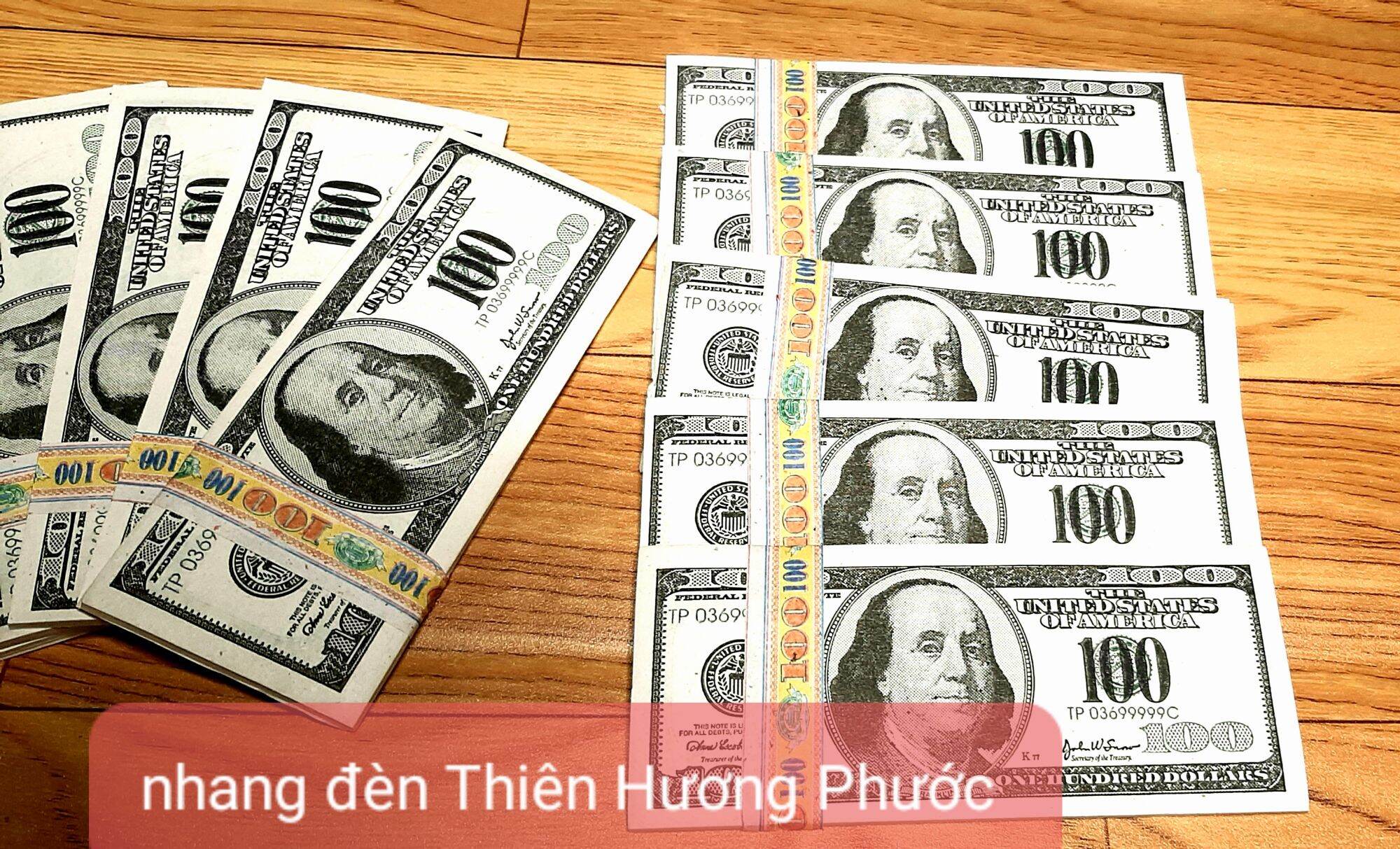 Tiền đô vàng mã 1 cục 10 xấp