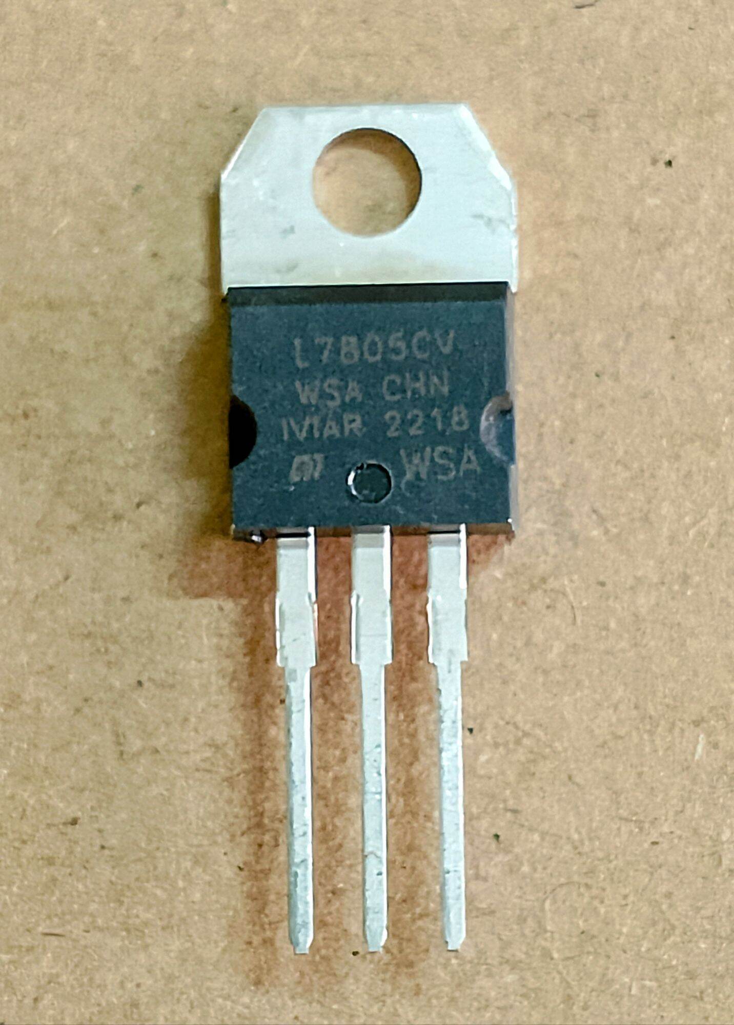 IC ổn áp