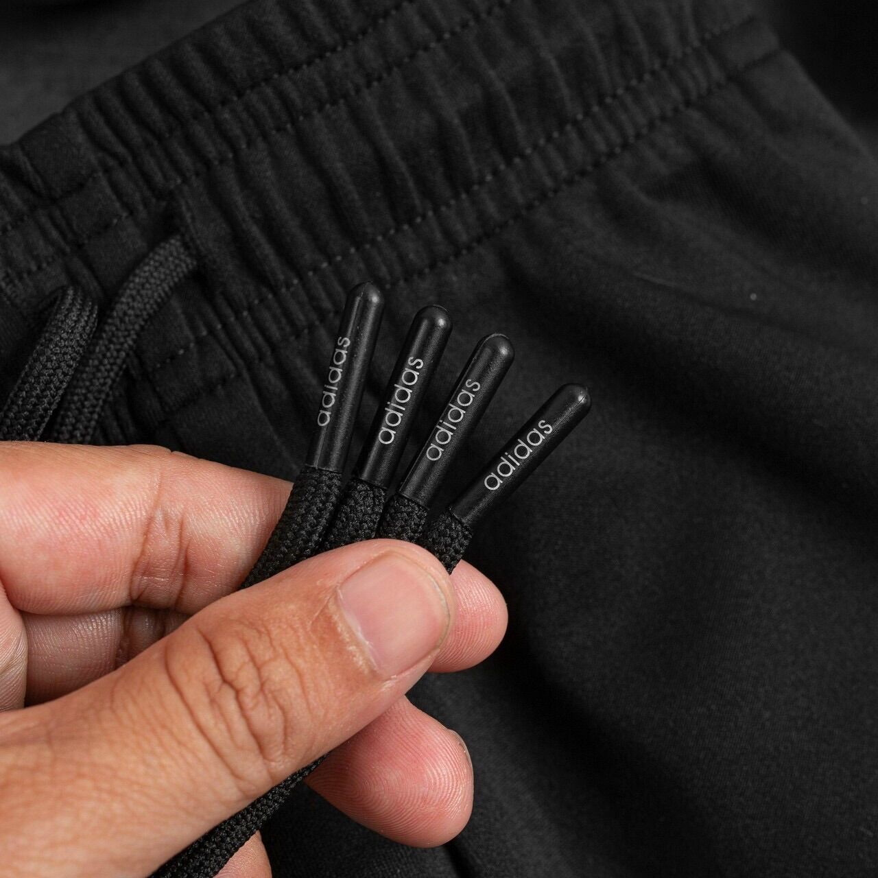 Quần Jogger Adidass dư xịn full tem tag (fom M - 2XL)