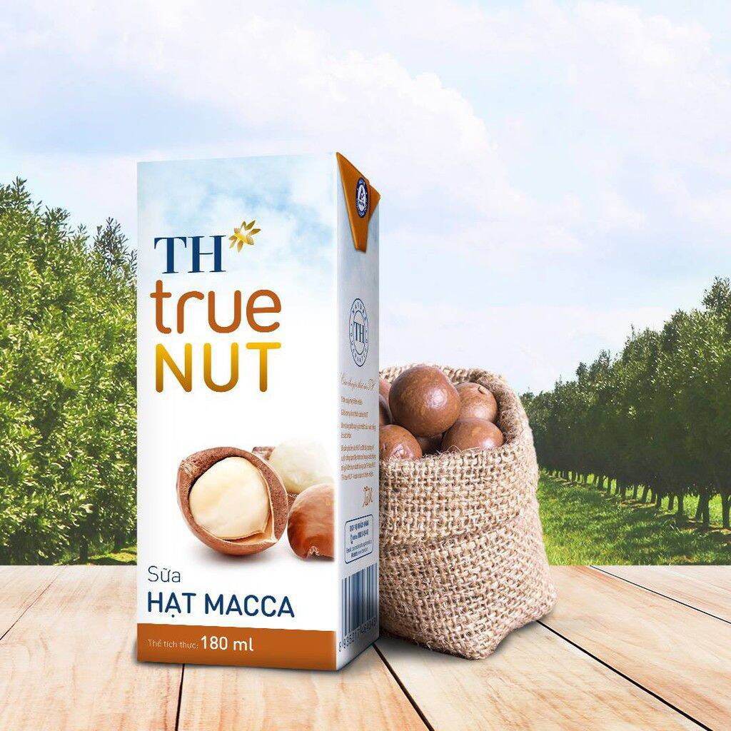 [HCM]Lốc sữa hạt TH true Nut 180ml × 4 hộp