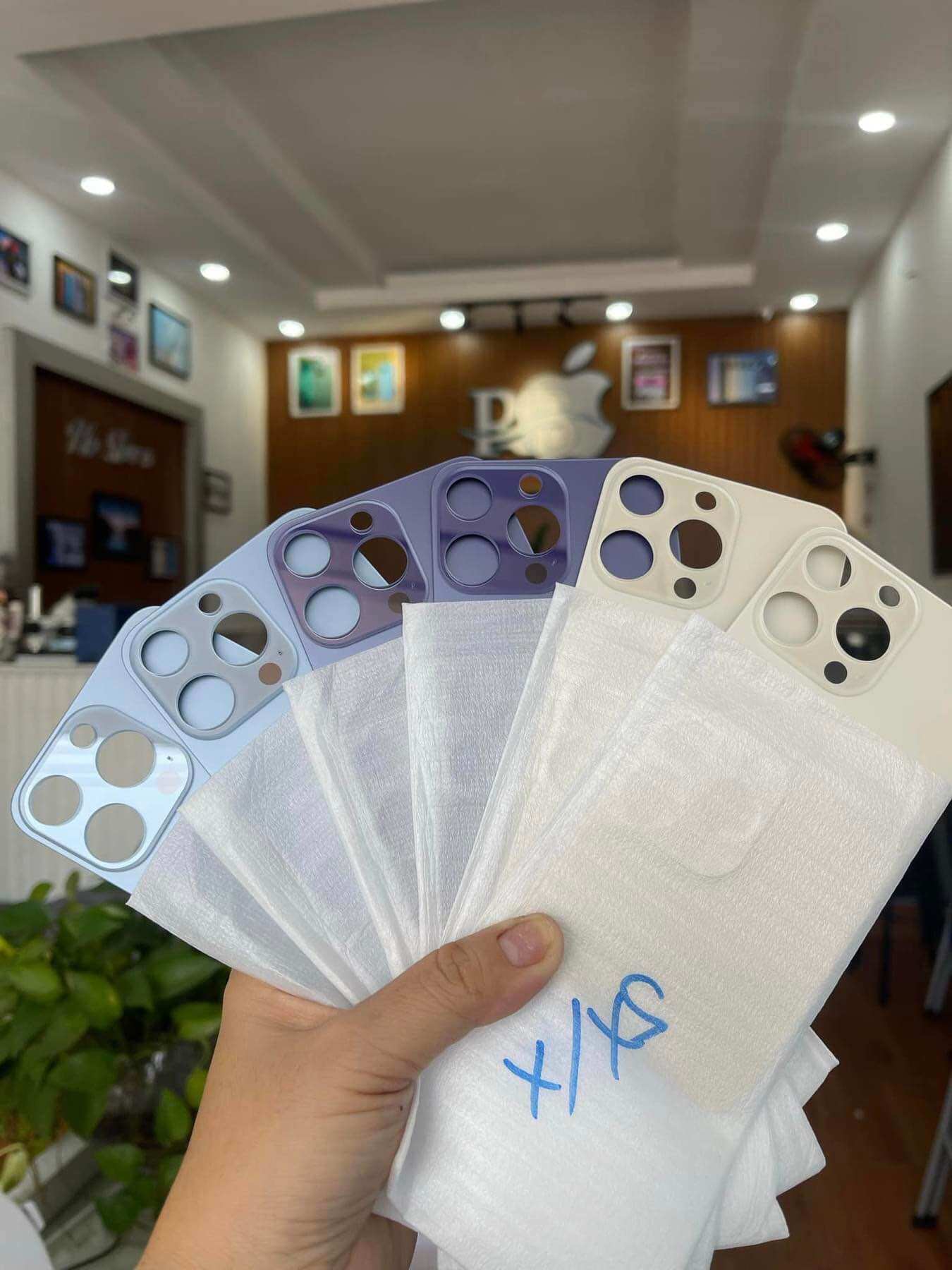 Ốp lưng Kính lưng X - XS độ cam to
