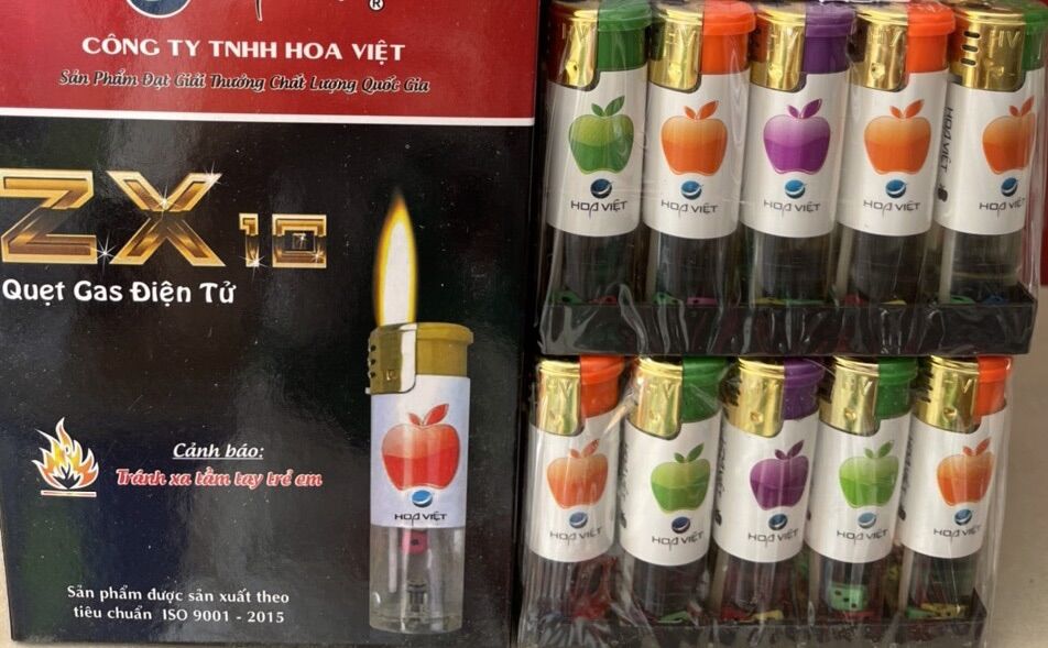 Bật lửa khè xí ngầu -Hộp quẹt khè điện tử xúc xắc nhiều mẫu mã