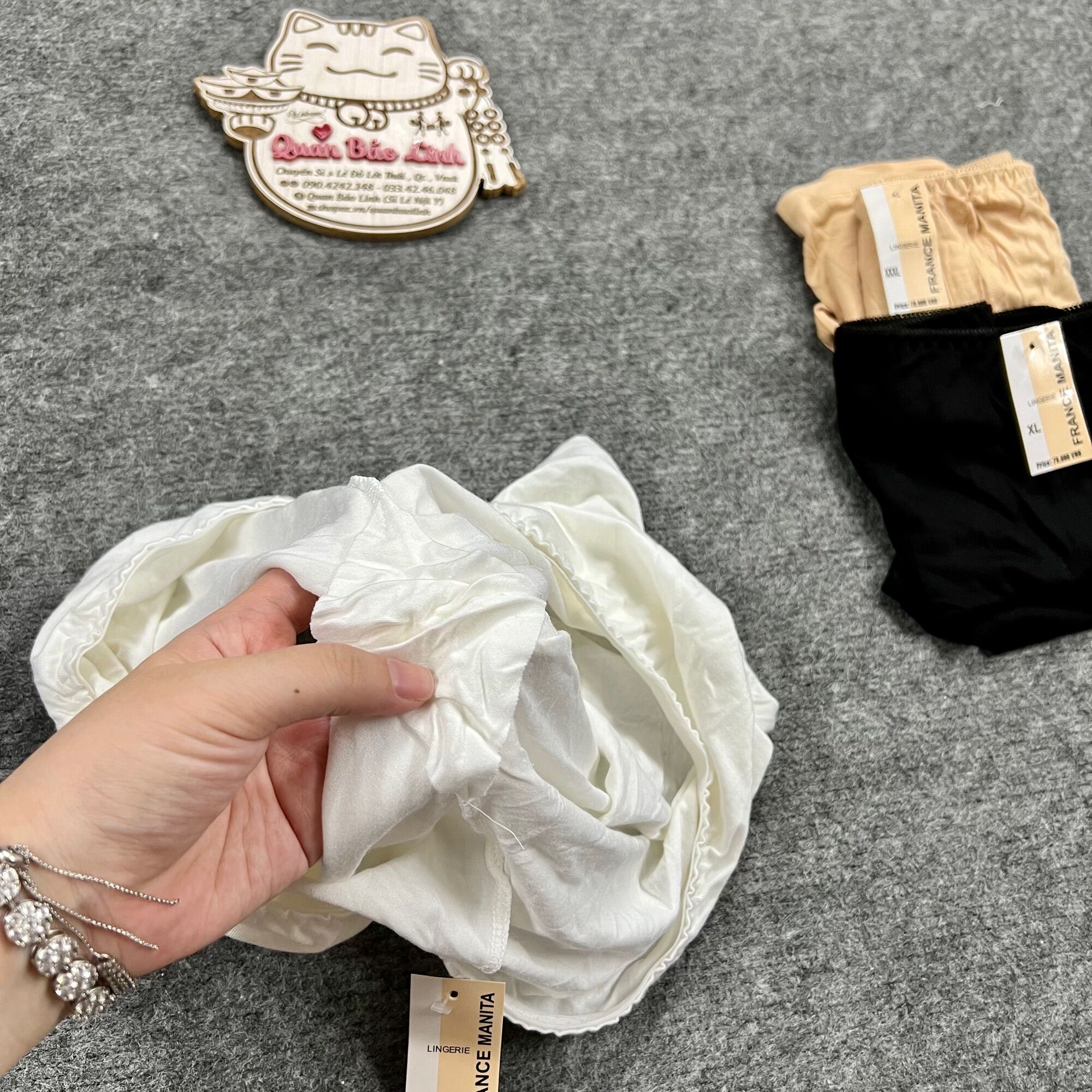 Quần đùi mặc váy MARA xuất Pháp