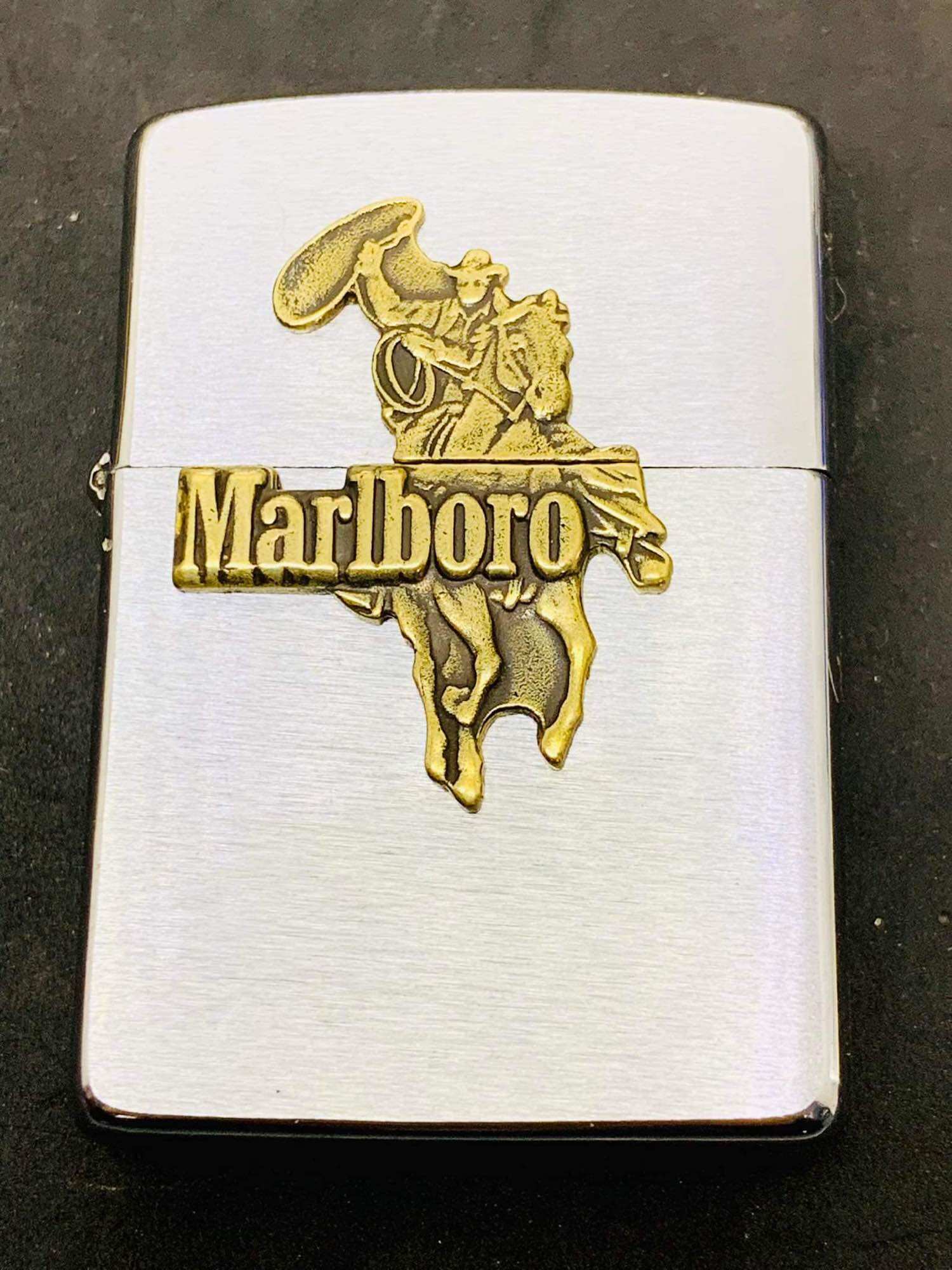 Emblem Marlboro dán Zippo