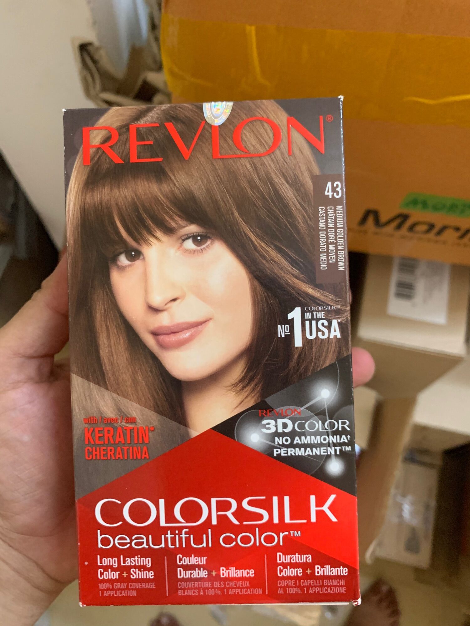 American Revlon Hair Dye in Sufficient Quantity
