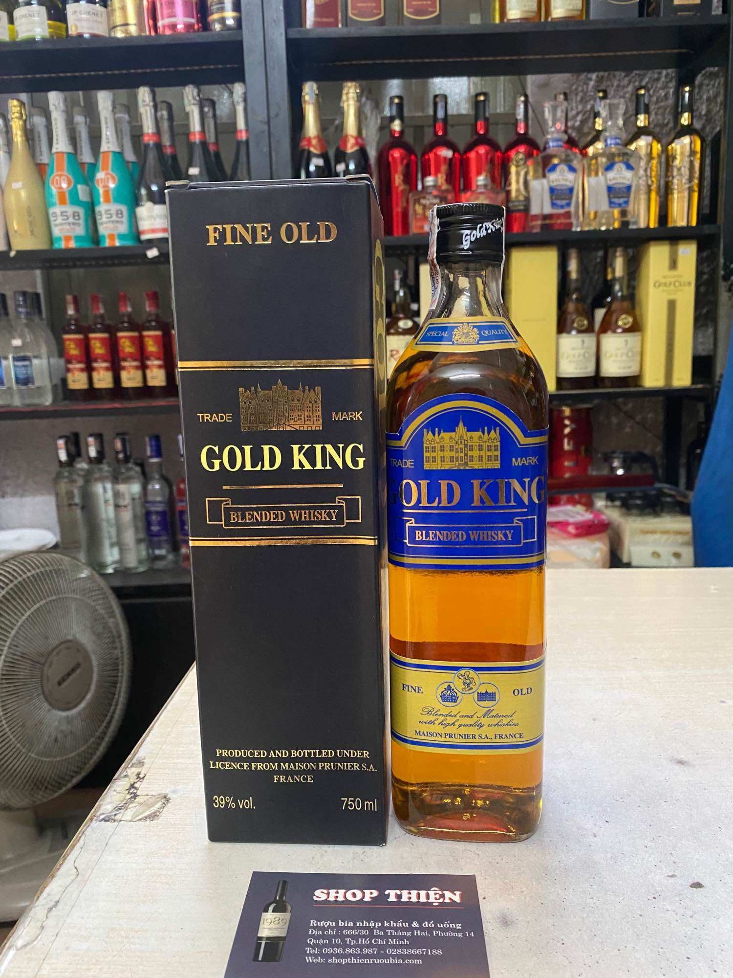 Rươu GOLD KING Blend Whisky 39% 750ml