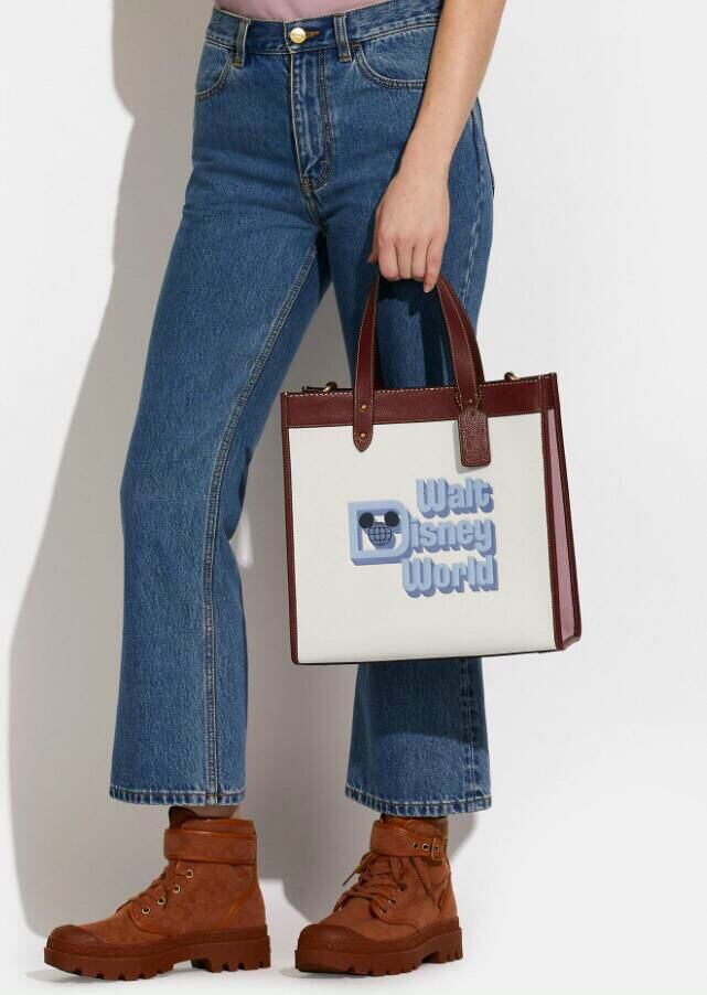 TÚI DISNEY X C.OACH FIELD TOTE SIÊU SANG