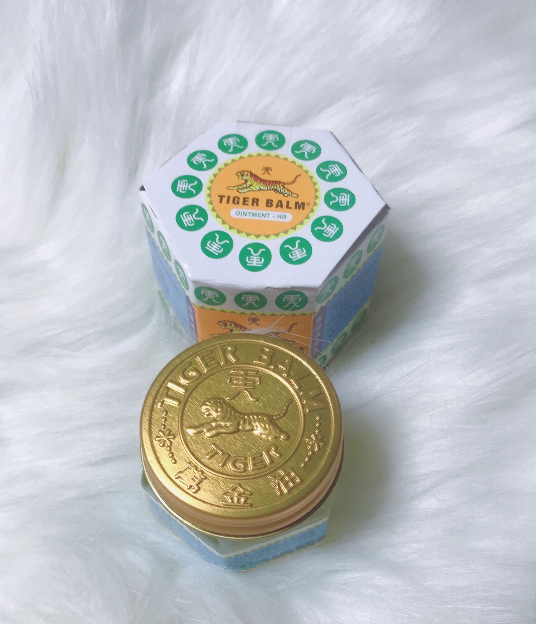 Dầu cù là Hàn Quốc TIGER BALM