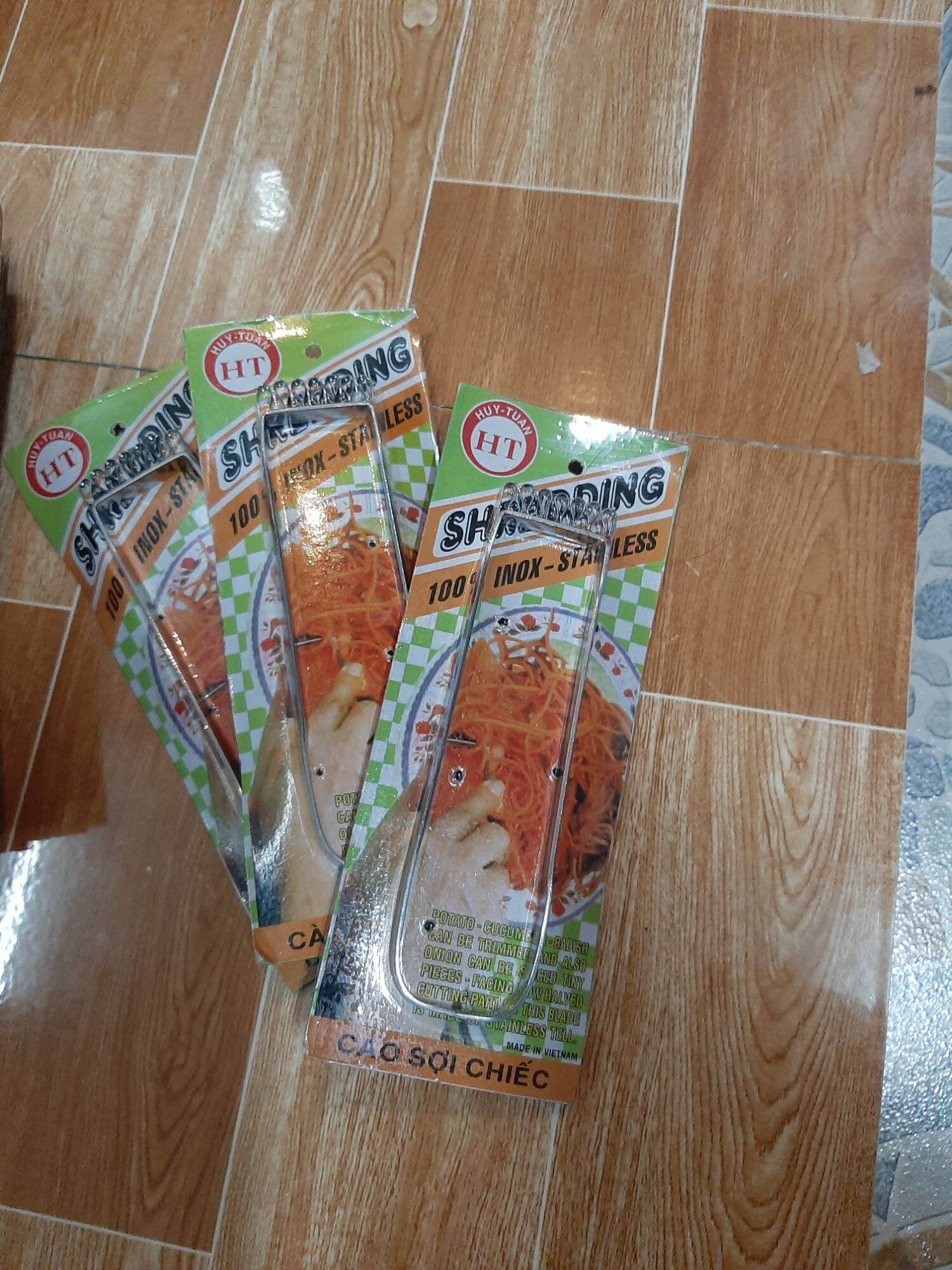 Bào sợi đu đủ( dụng cụ làm bếp)