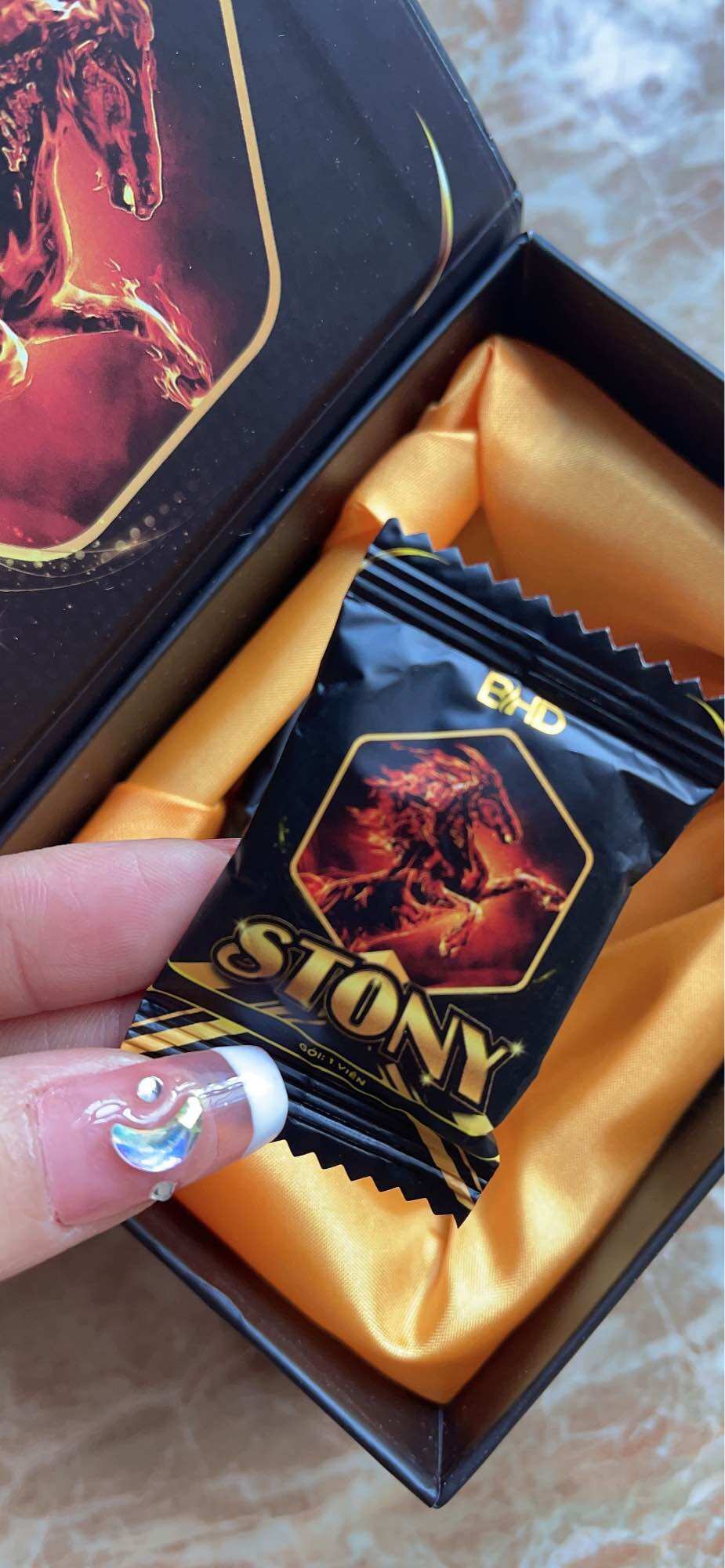KẸO đổi gió STONY hộp 8v mẫu mới