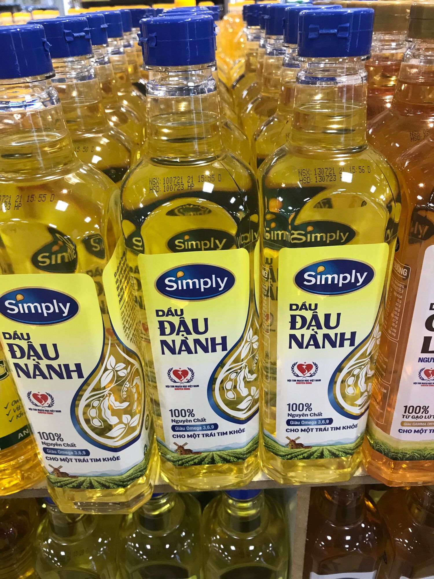 Dầu đậu nành nguyên chất Simply - 1 lit
