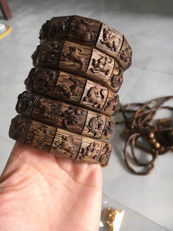 Vòng trầm tốc 12 con giáp