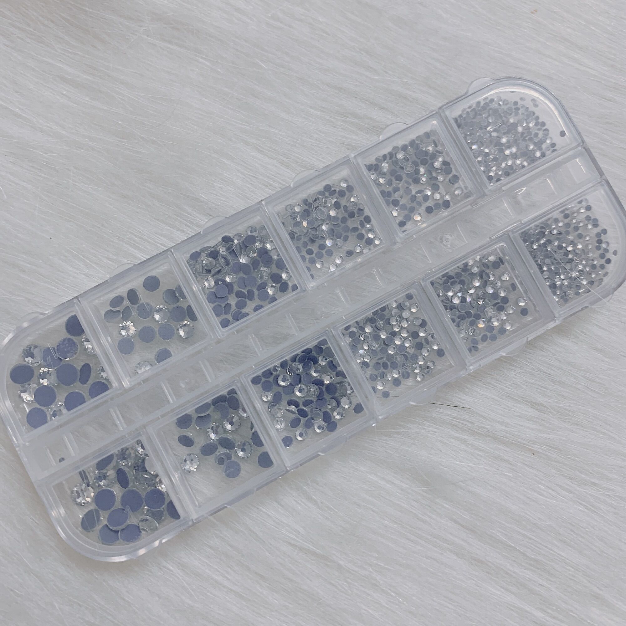 đá chân keo mix size, đá chân lưới khay 1440 viên