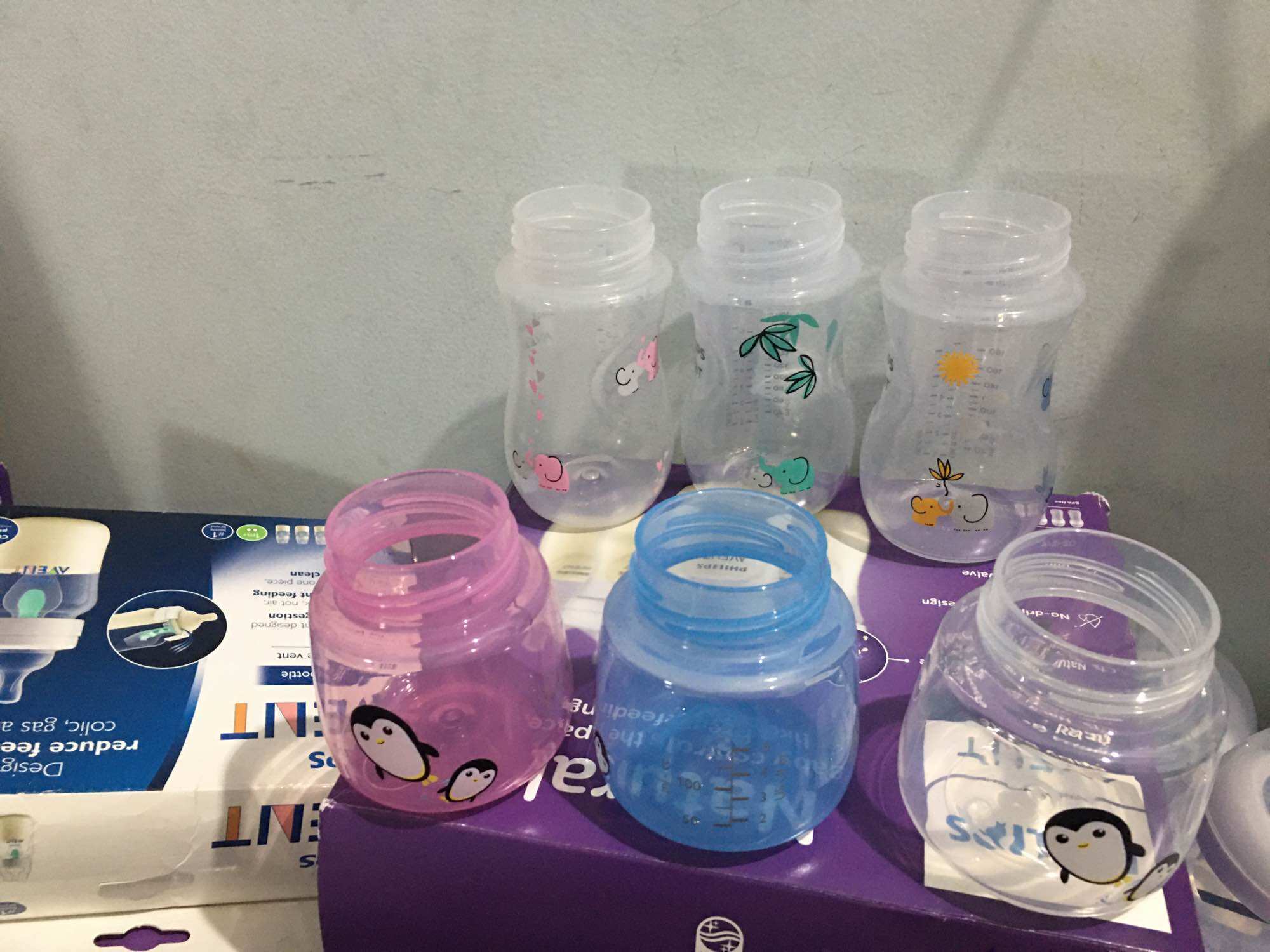 Thân bình sữa avent hoạ tiết hải ly 260ml