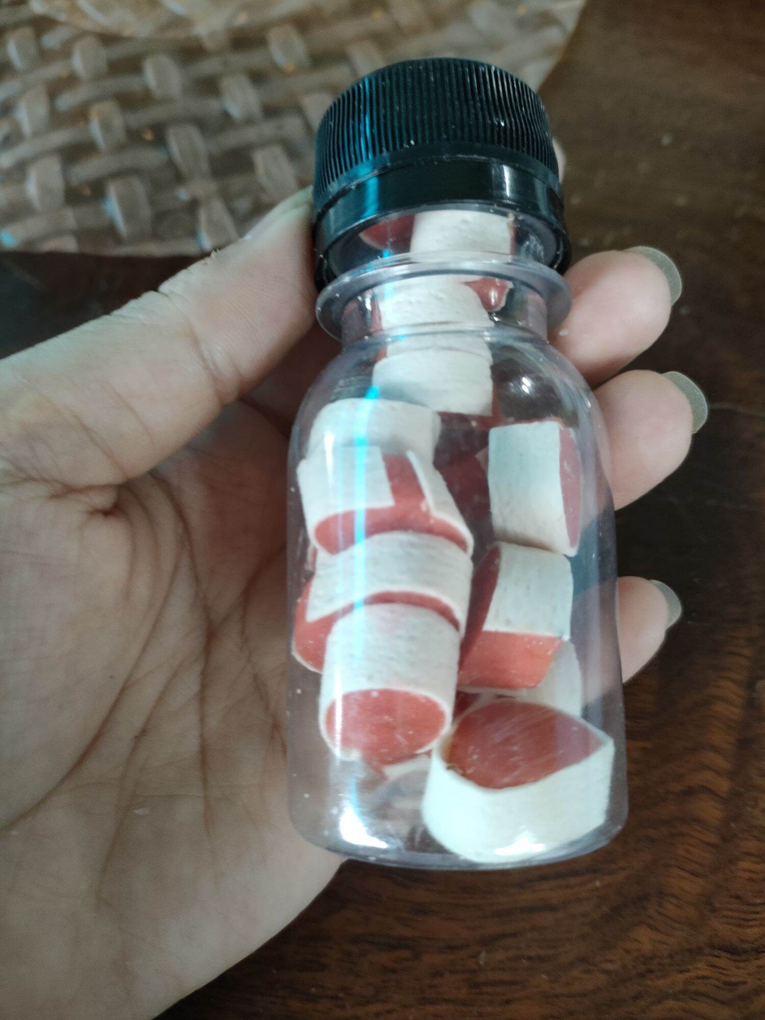sushi bò cuộn thức ăn dặm cho hamster