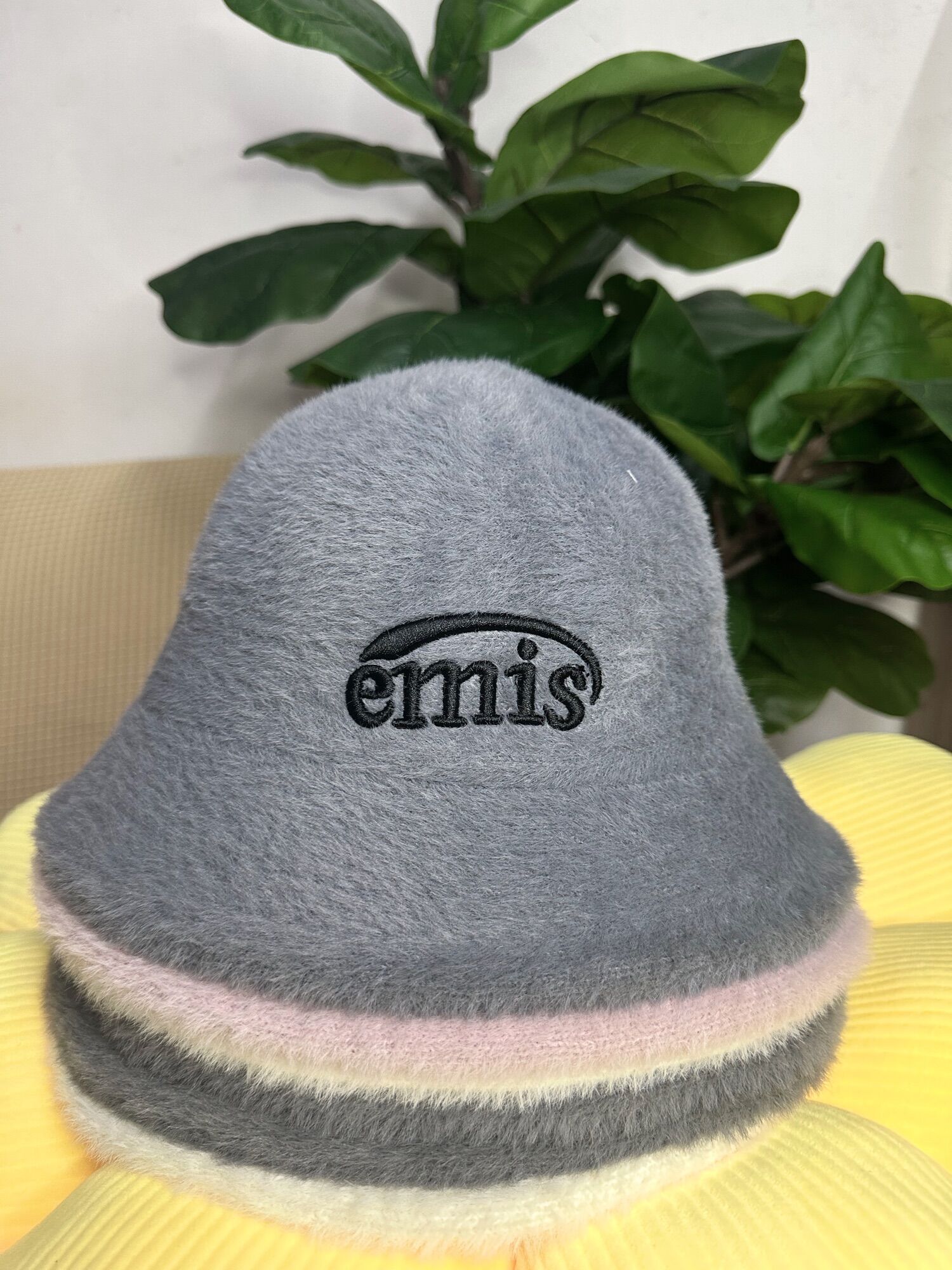 Nón Bo Tròn Lông Mịn Emis Thời Trang Thu Đông