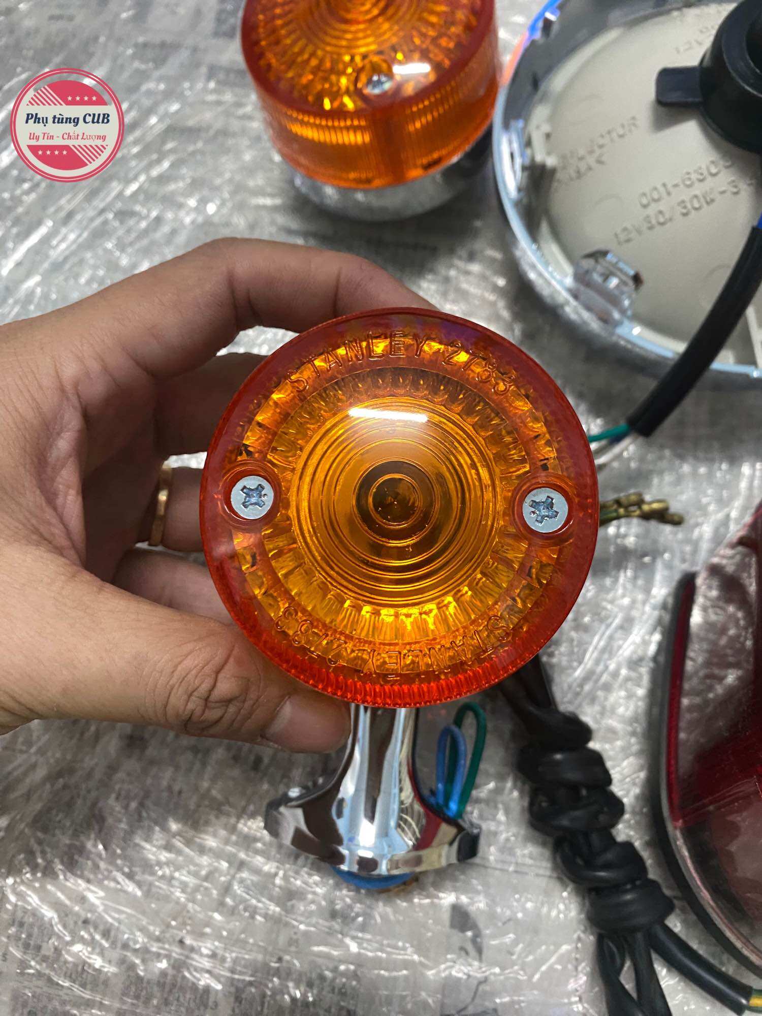 Bộ đèn xe cub 81-86 đế nhựa hàng mới