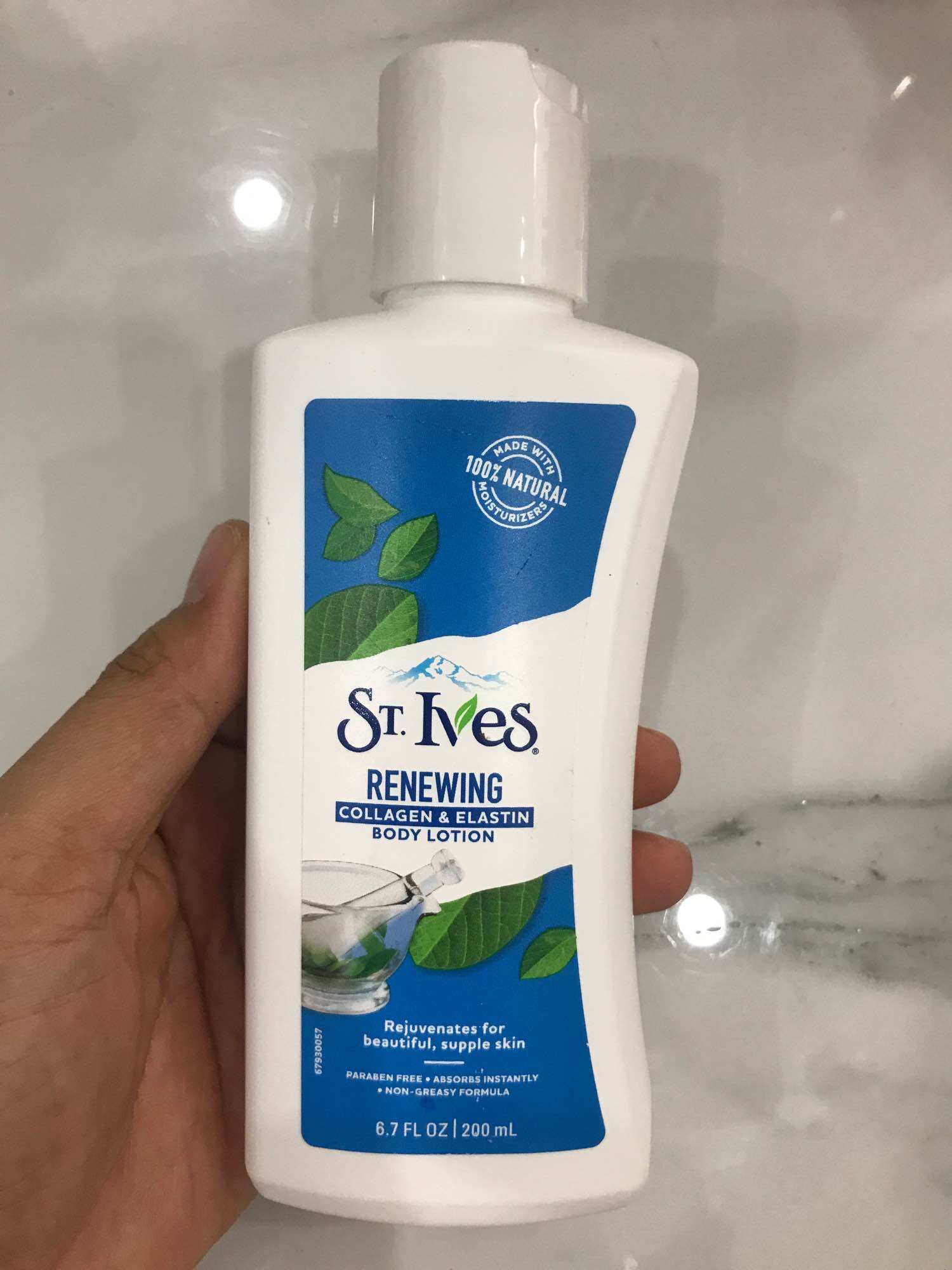 Sữa Dưỡng Thể ST.IVES / LOTION ST IVES 621ml