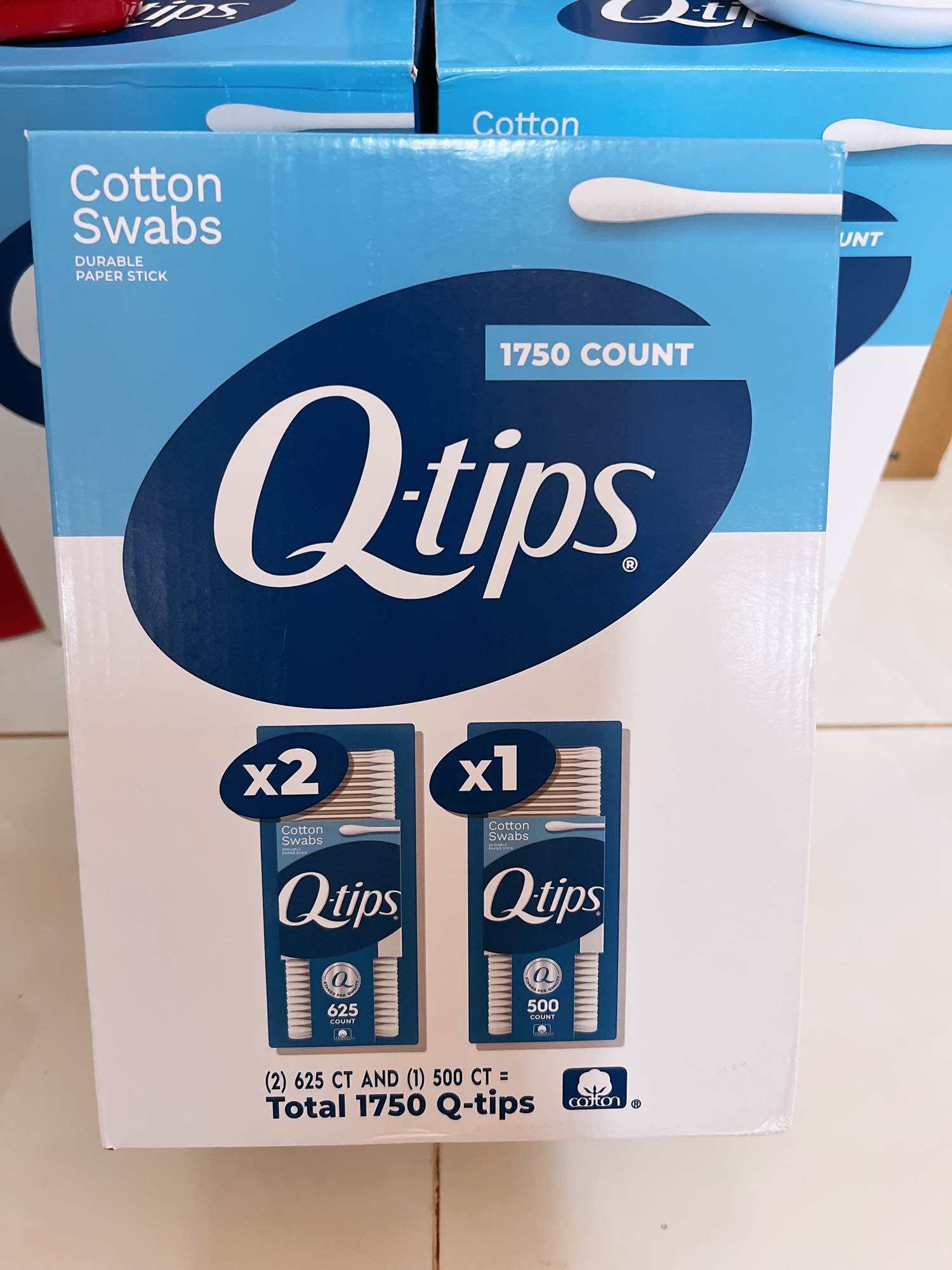 1750 cây tăm bông Qtips Cotton Swabs 1750 Qtips của Mỹ.