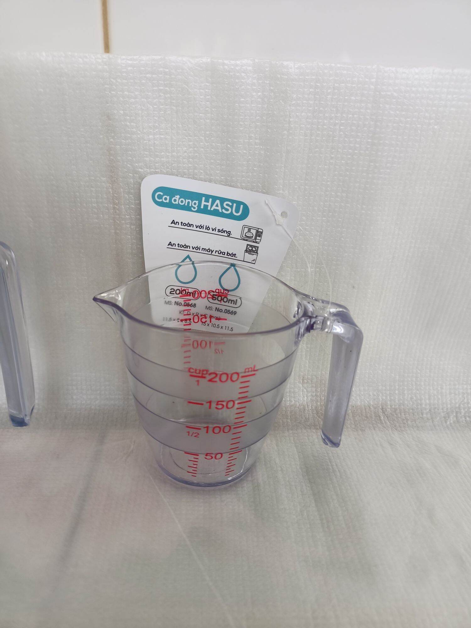 ca đong định lượng có chia vạch Hasu 200/500ml