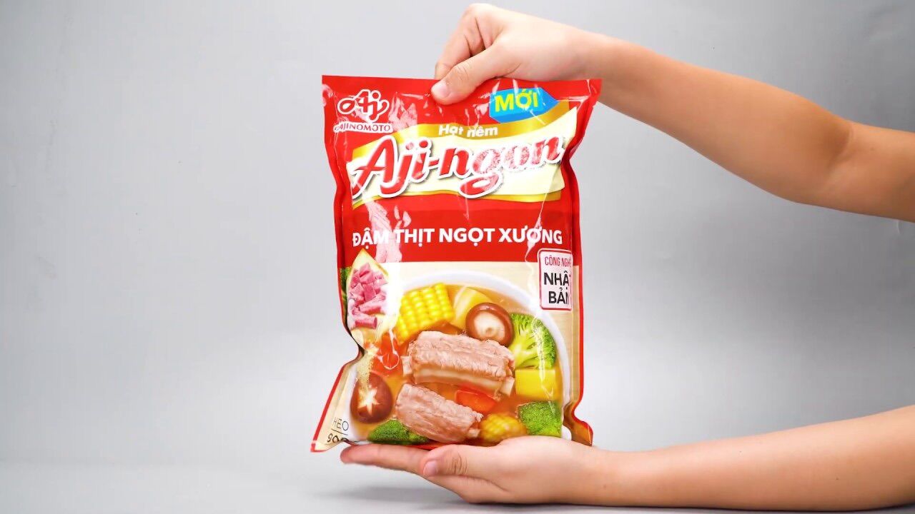 Hạt nêm Aji-ngon vị heo gói 900g