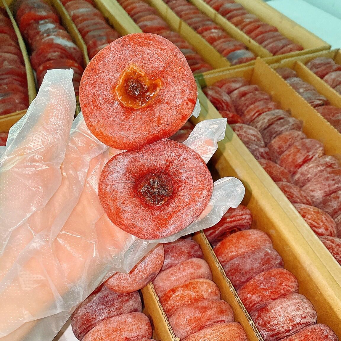 Hồng treo gió, bịch nữa ký