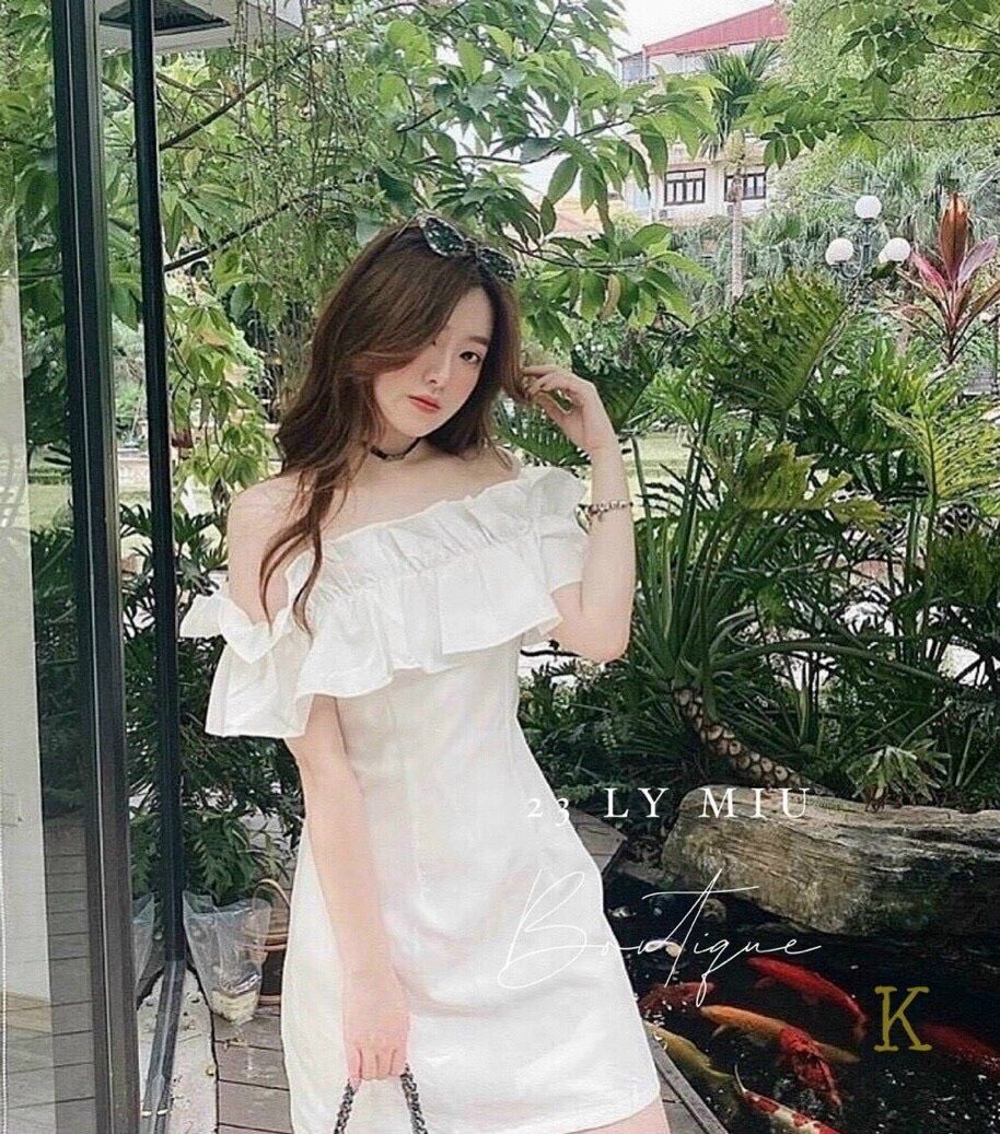ĐẦM TRỄ VAI BÈO CỰC XINH CÓ MOD NGỰC GB4