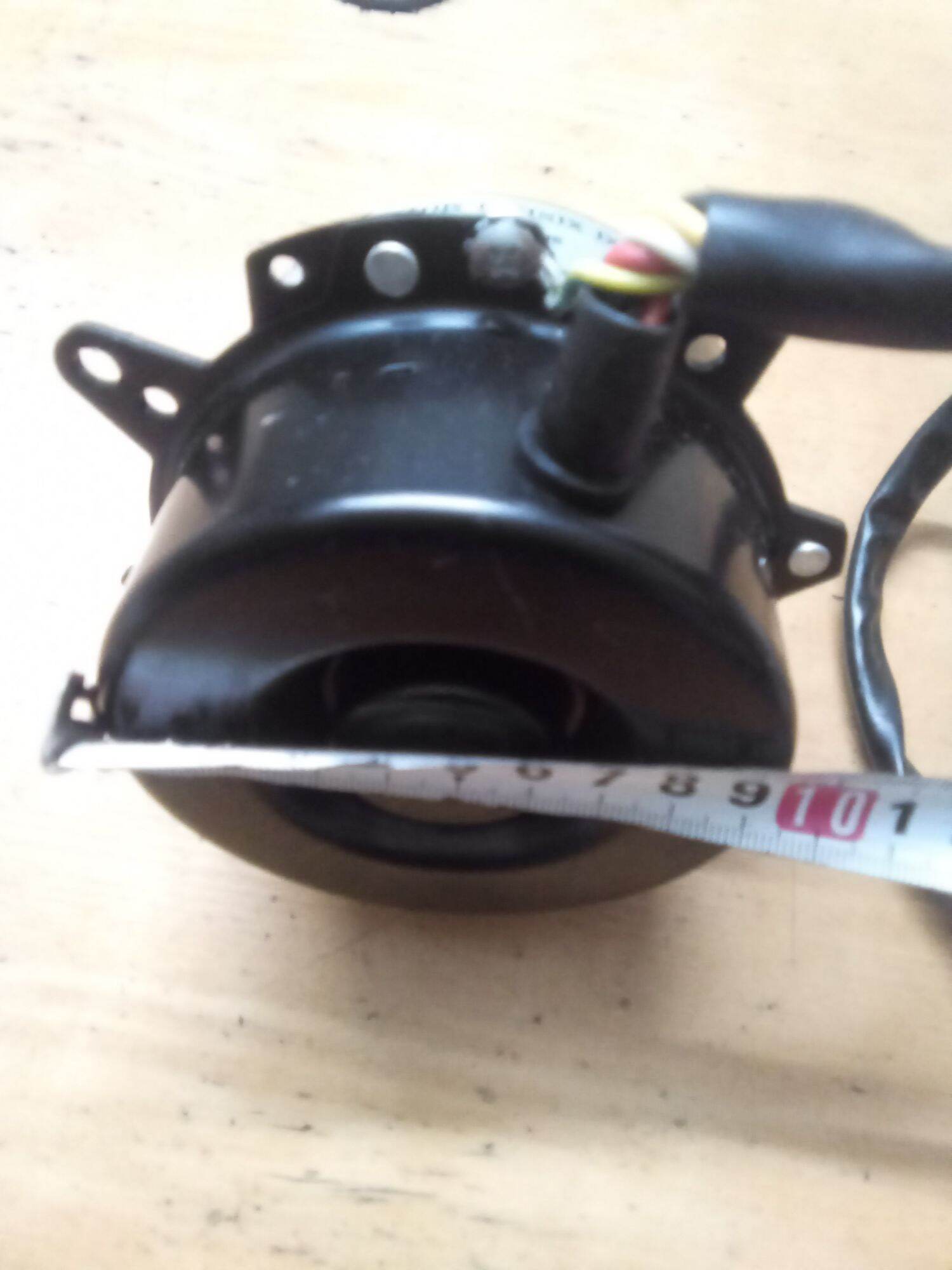 Mô tơ quạt hơi nước công suất 80w.