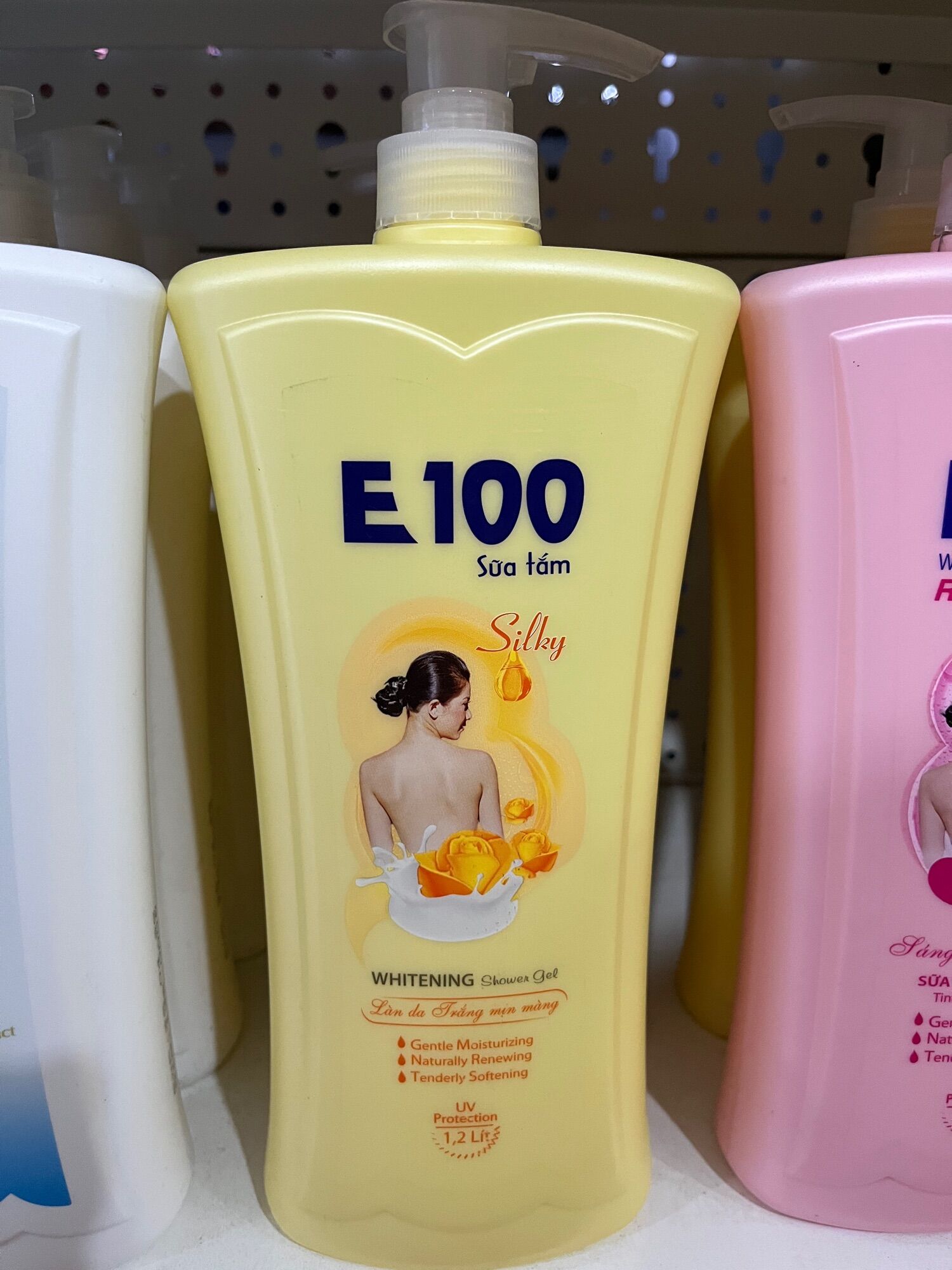 Sữa tắm E100 1200ml